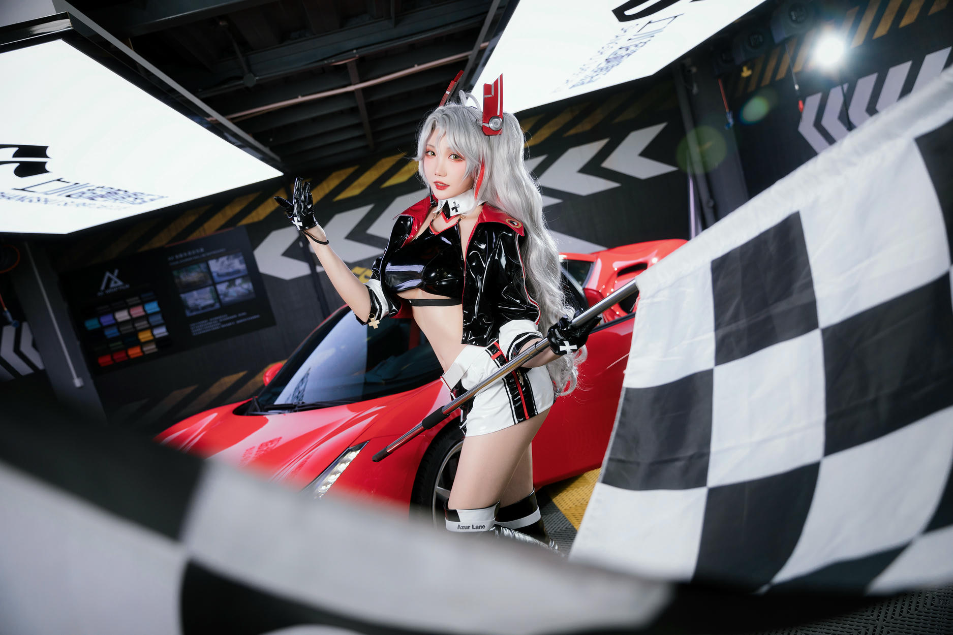 瓜希酱 NO.082 &Momoko葵葵 碧蓝航线 欧根&企业 赛车女郎 [58P-277MB]_第1集