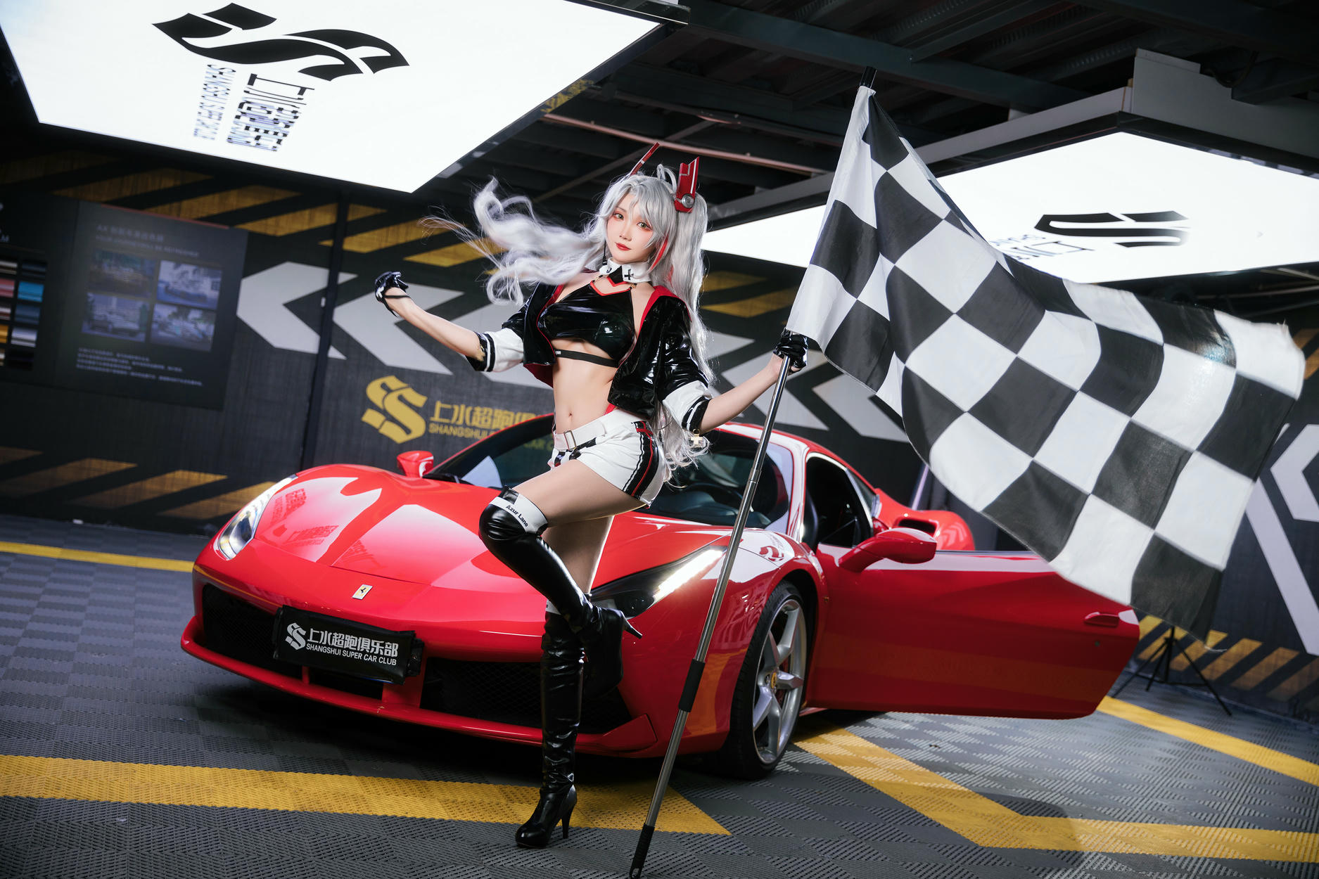 瓜希酱 NO.082 &Momoko葵葵 碧蓝航线 欧根&企业 赛车女郎 [58P-277MB]_第1集