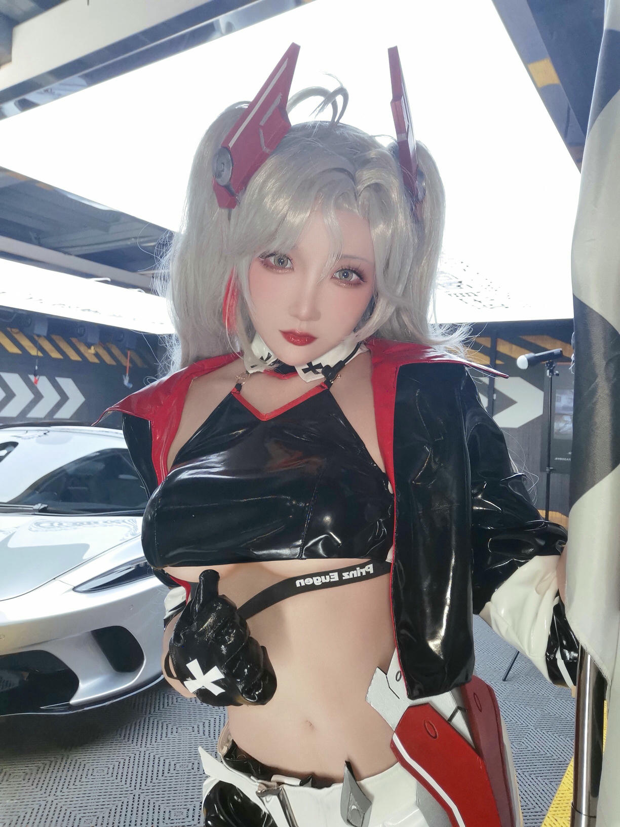 瓜希酱 NO.082 &Momoko葵葵 碧蓝航线 欧根&企业 赛车女郎 [58P-277MB]-自拍_第1集