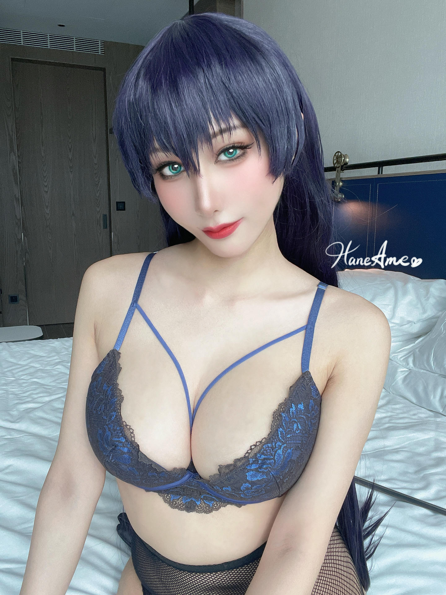 HaneAme雨波 NO.215 對魔忍 & Hololive Kronii 自拍+影片 [110P18V 2.24GB]_第6集