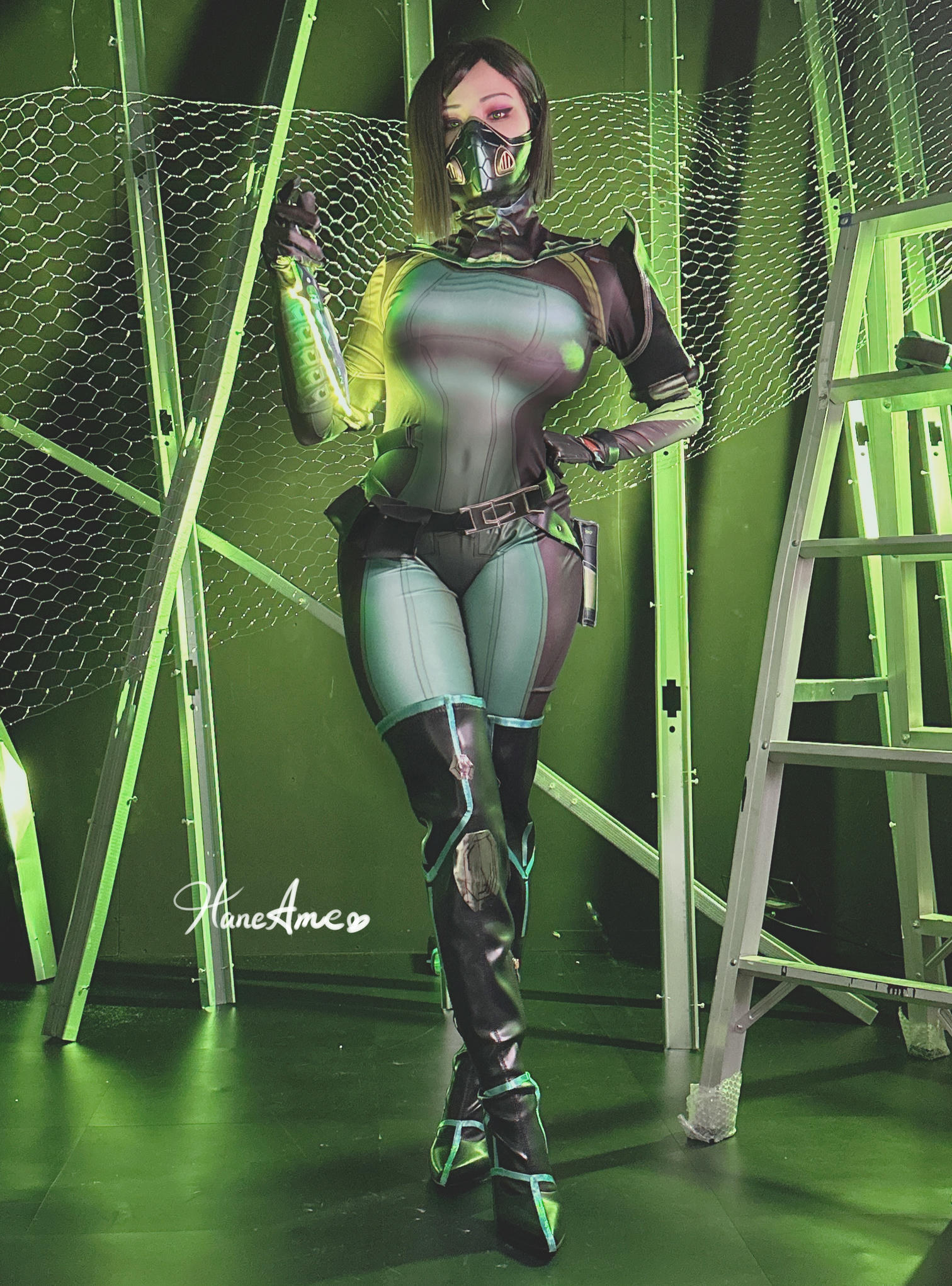 HaneAme雨波 NO.247 无畏契约蝰蛇 [44P1V 147MB]_第2集