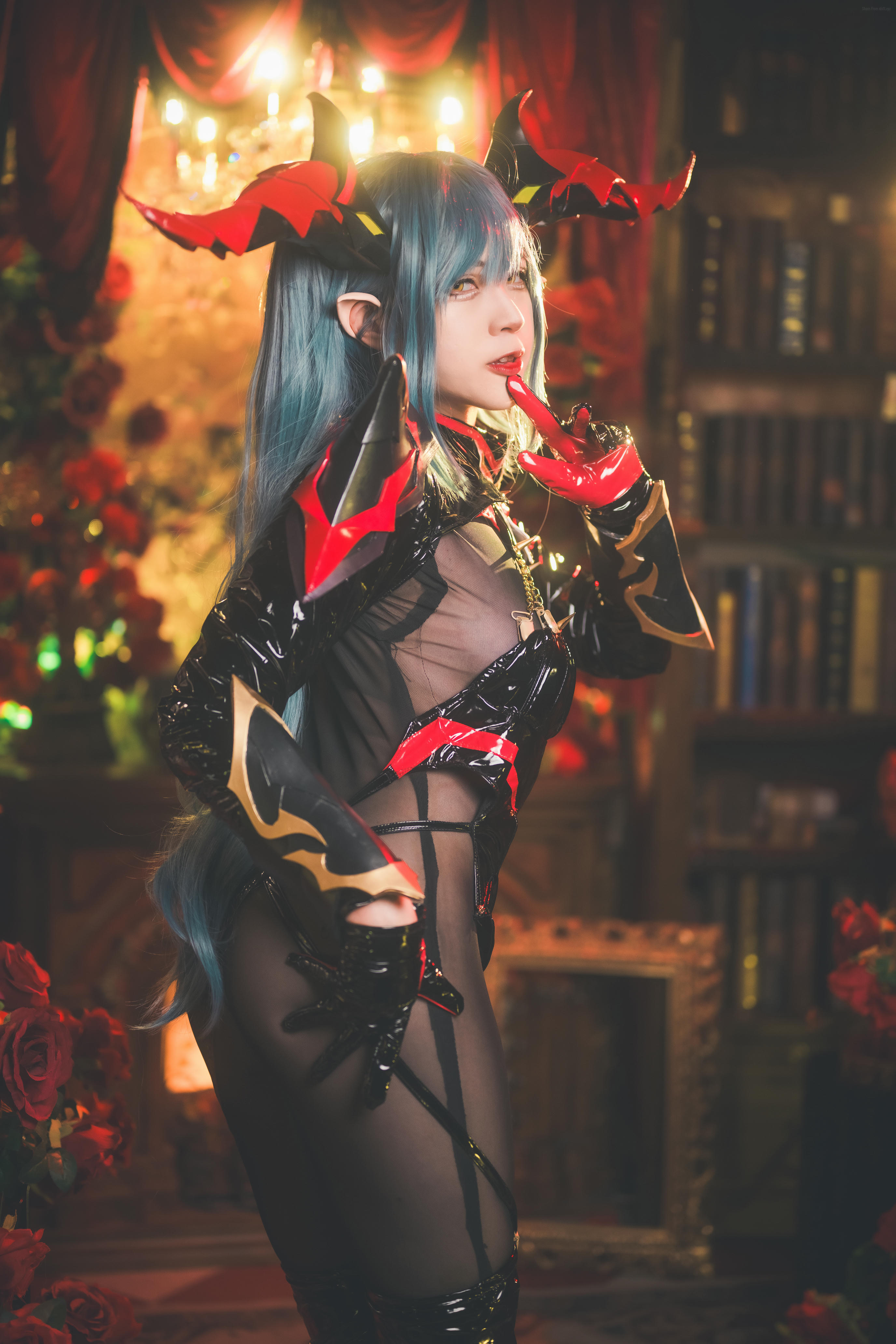 奈奈紀(@Hatori Sama)奈奈纪-2023-08-10_Regensburg Classic Version_ 20P (Patreon)_00_第1集