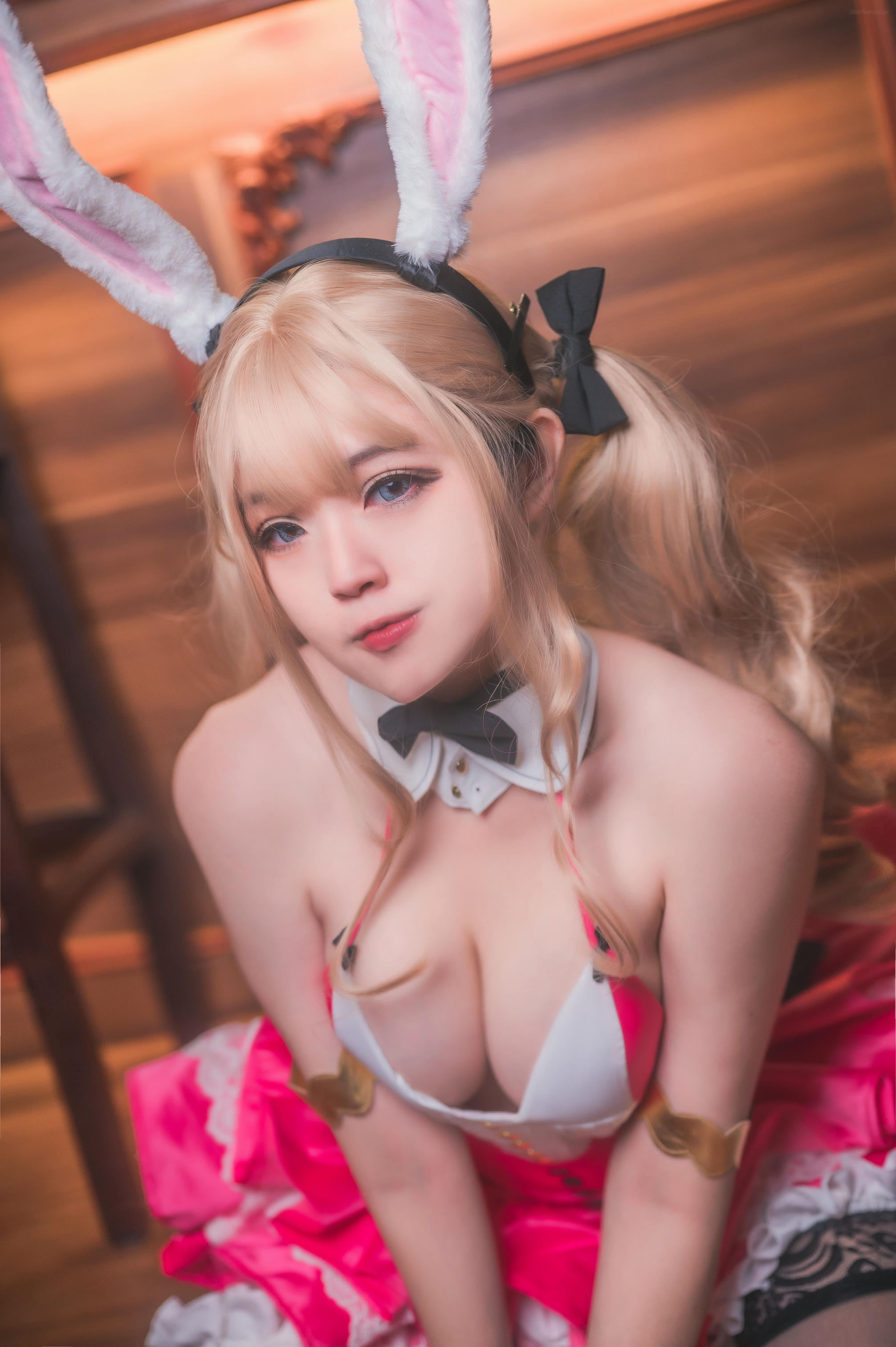 奈奈紀(@Hatori Sama)奈奈纪-2022-01-16_黑川美子 可愛粉色兔女郎(12P) (Patreon)_00_第1集