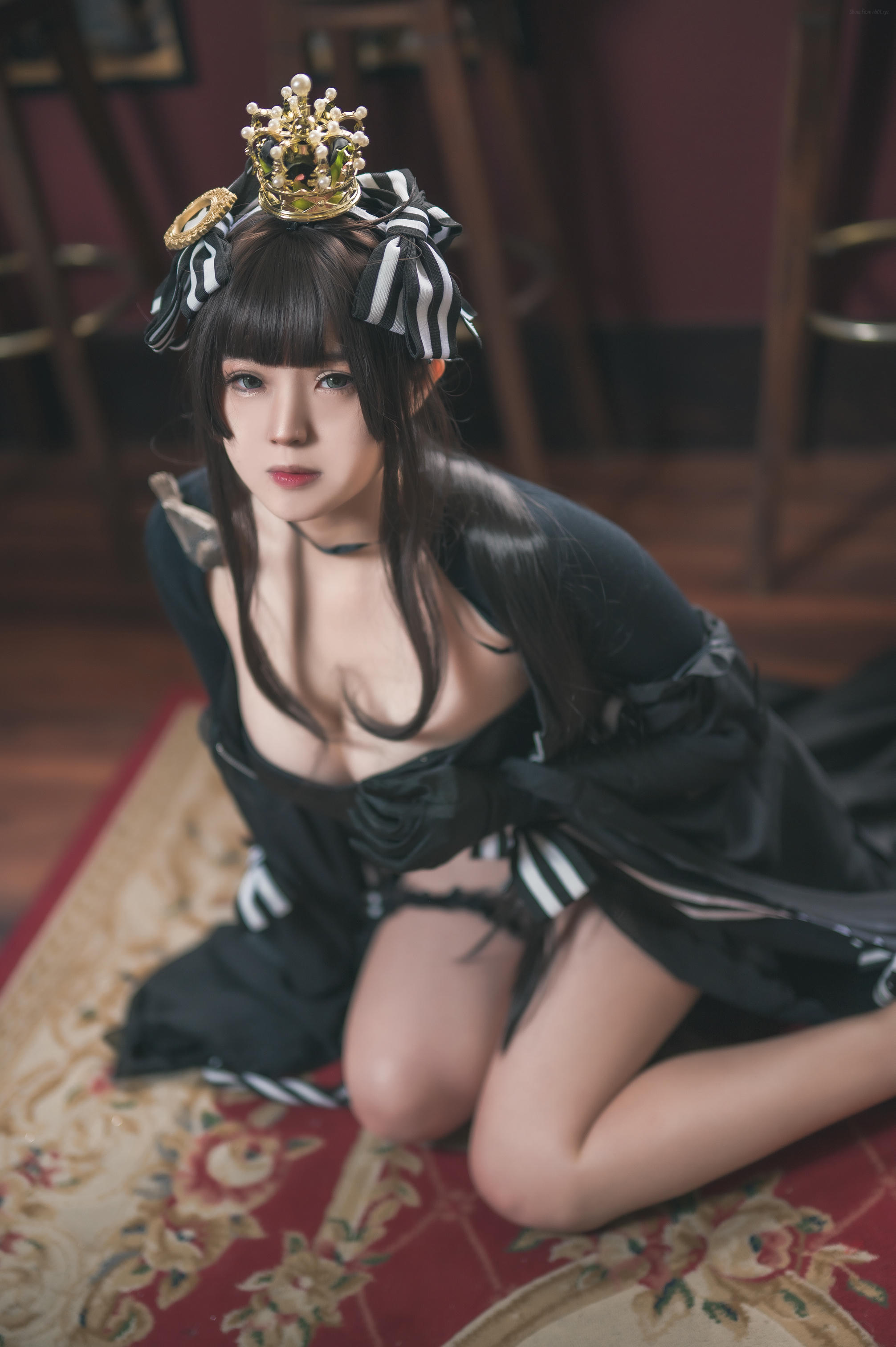 奈奈紀(@Hatori Sama)奈奈纪-2022-05-16_Robin Bird queen cosplay (8p) (Patreon)_000_第1集