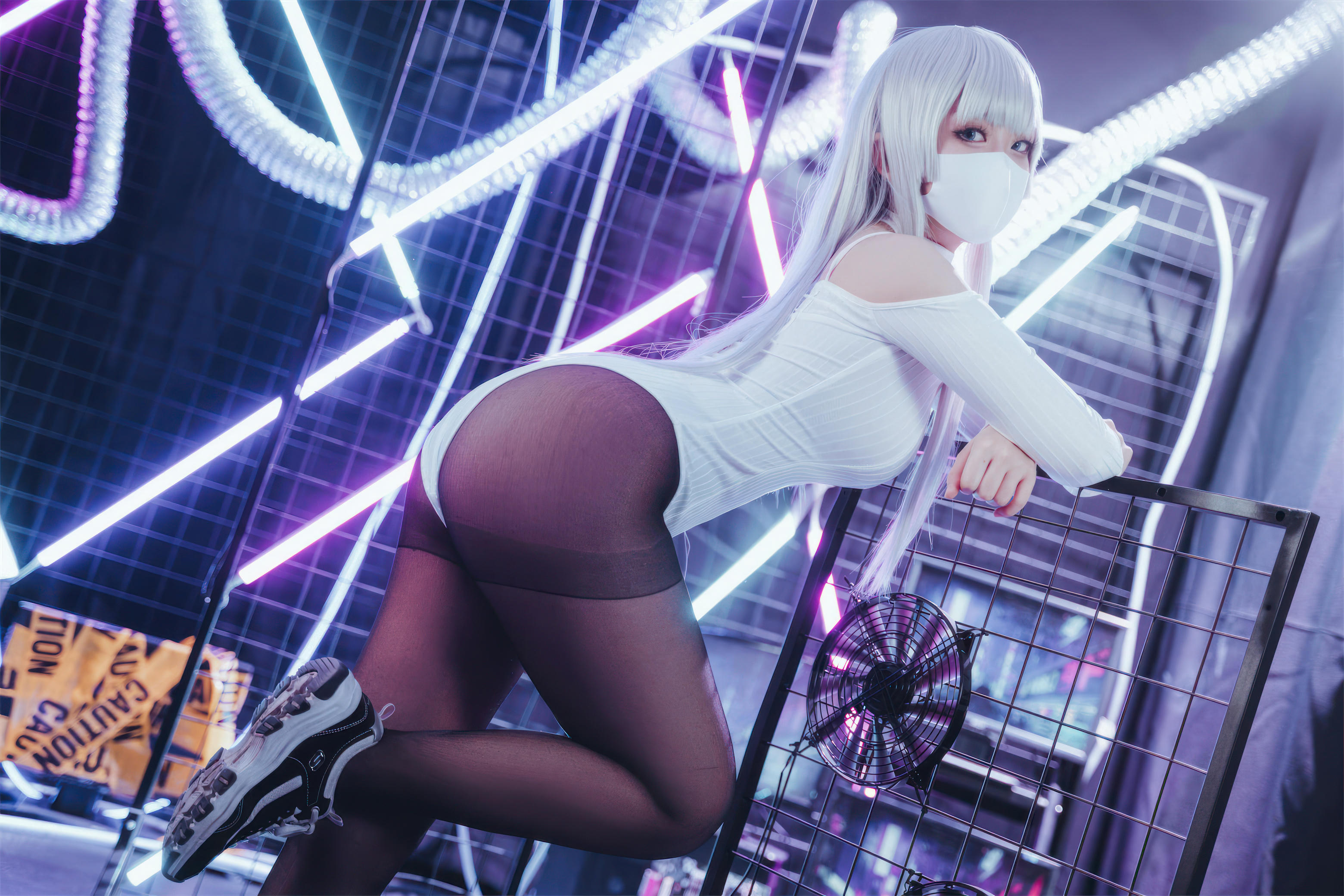 虎森森 NO.027 莺 [33P 348MB]_第1集