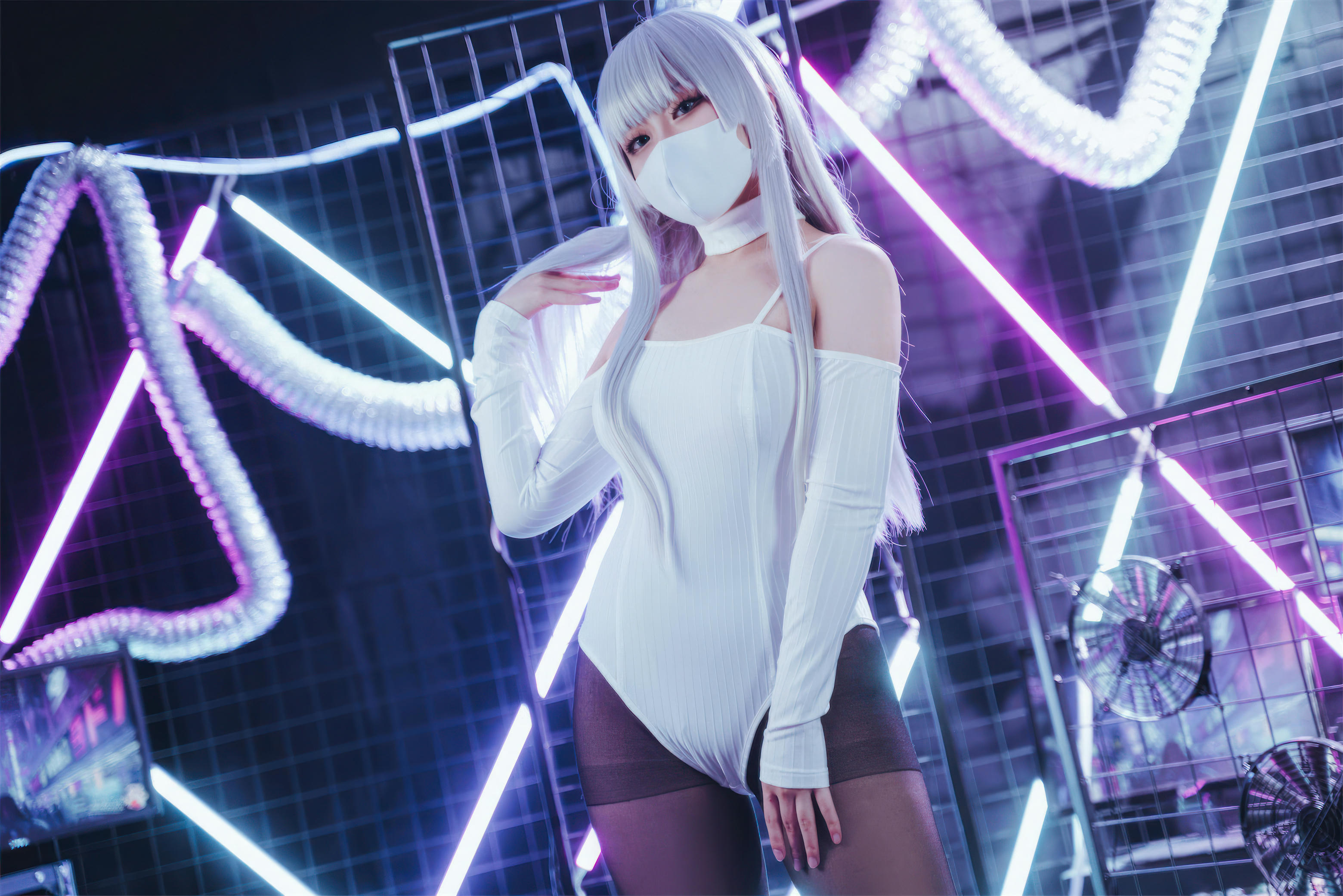 虎森森 NO.027 莺 [33P 348MB]_第1集