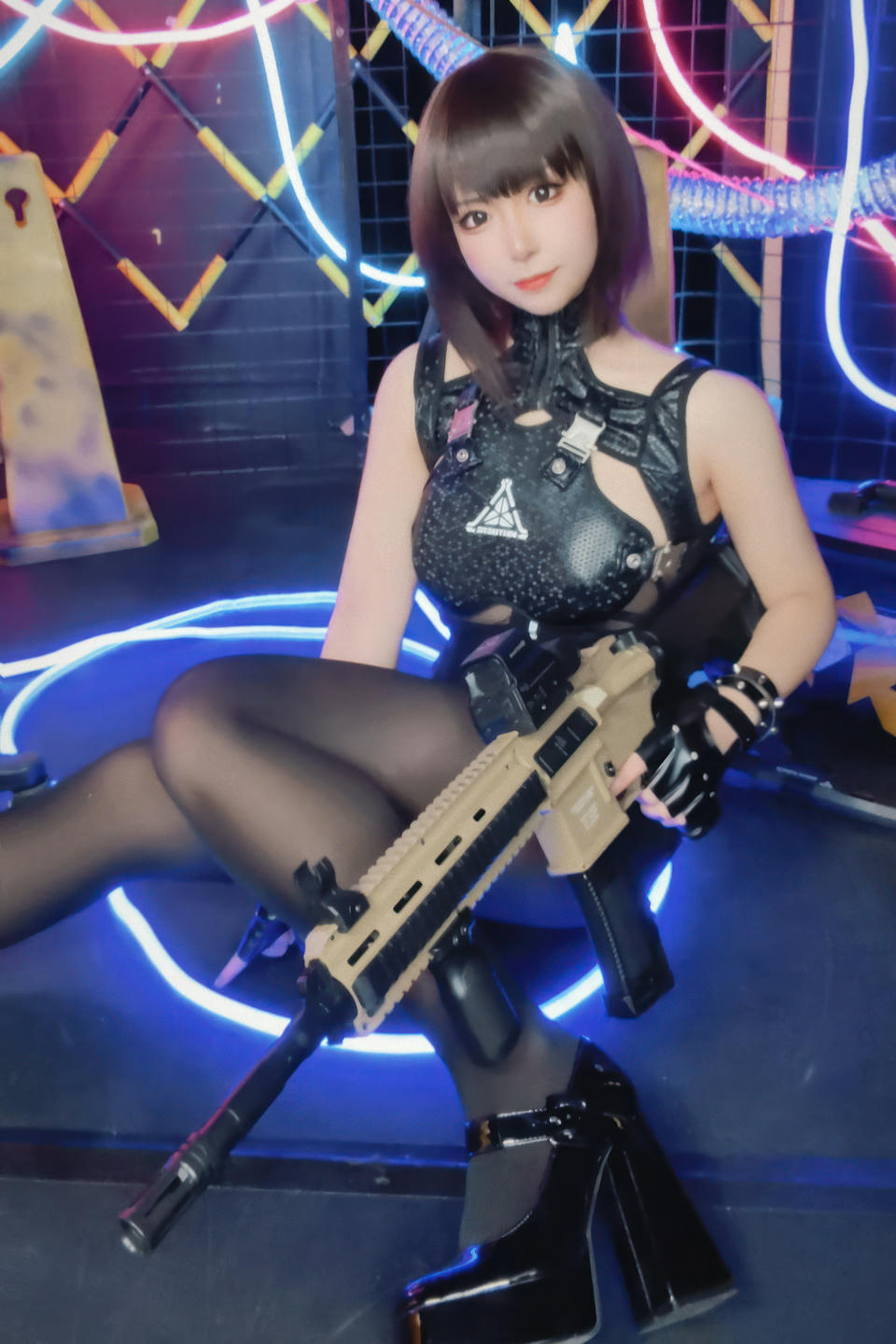 虎森森 NO.032 爱心特工 [119P 709MB]_第6集