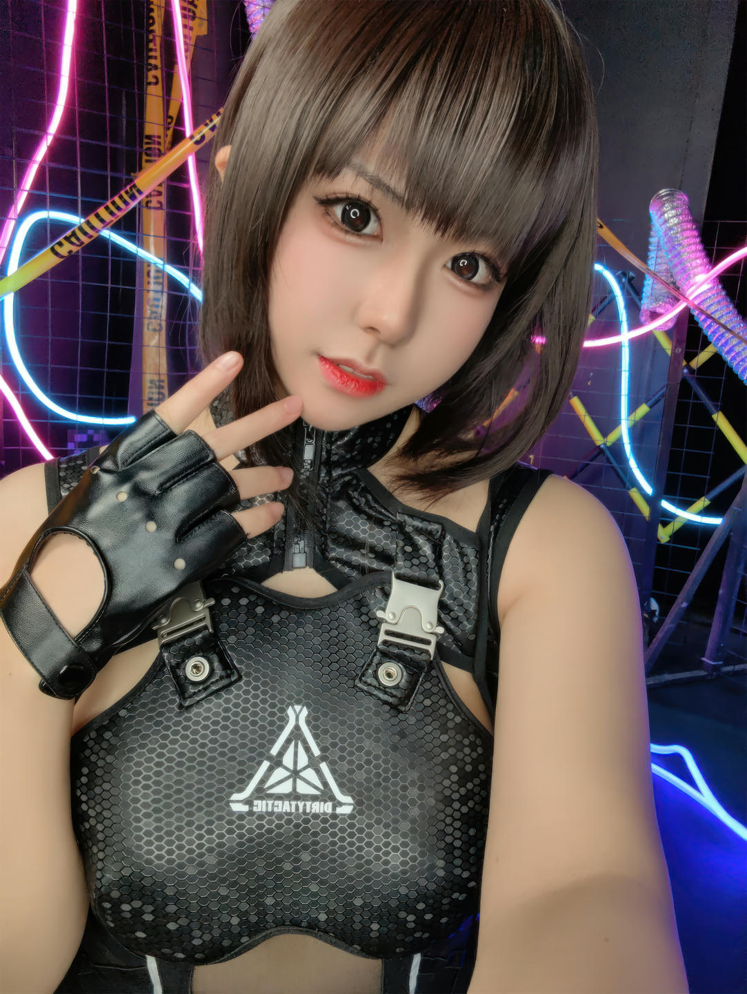 虎森森 NO.032 爱心特工 [119P 709MB]_第6集