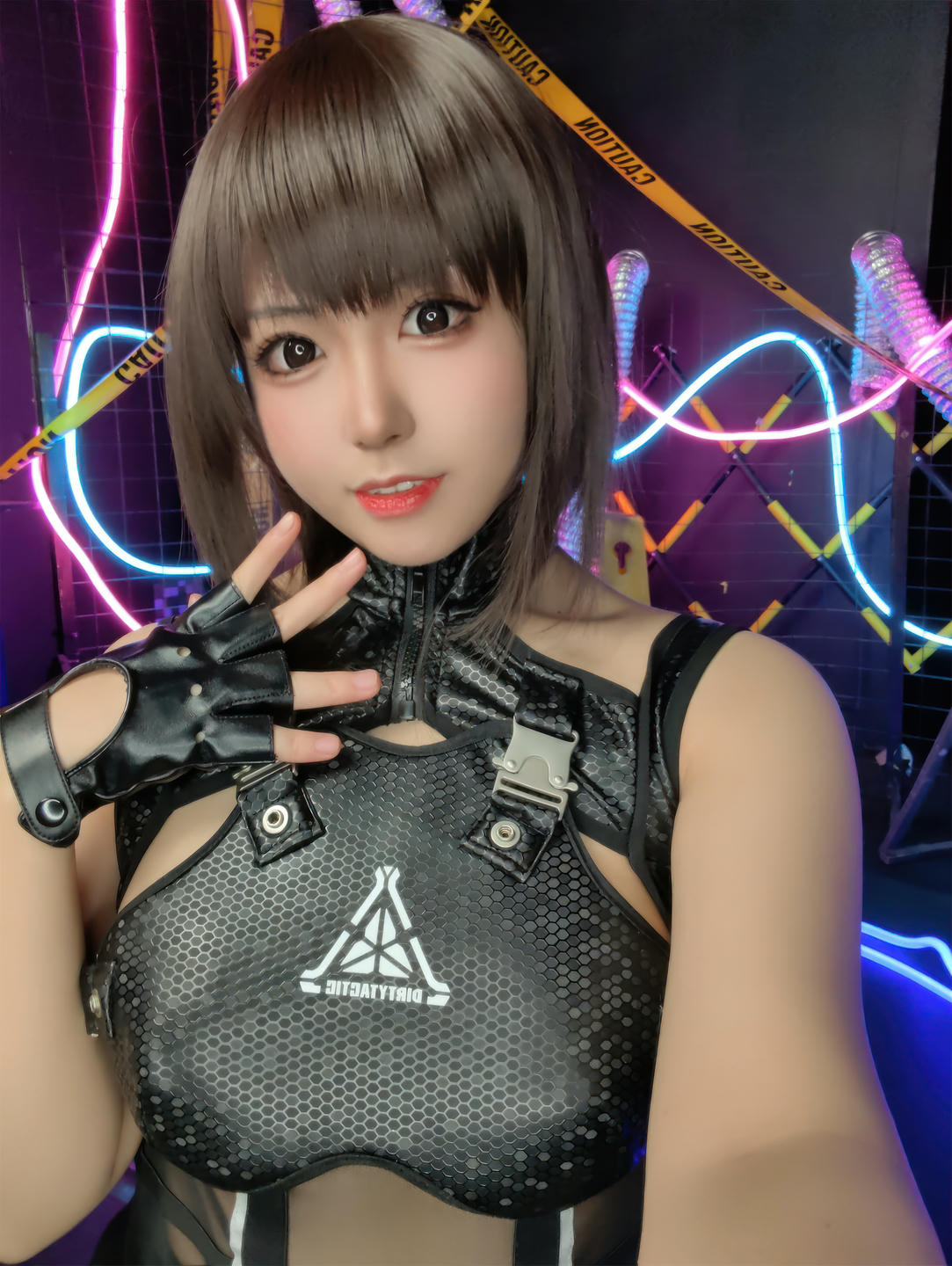 虎森森 NO.032 爱心特工 [119P 709MB]_第6集