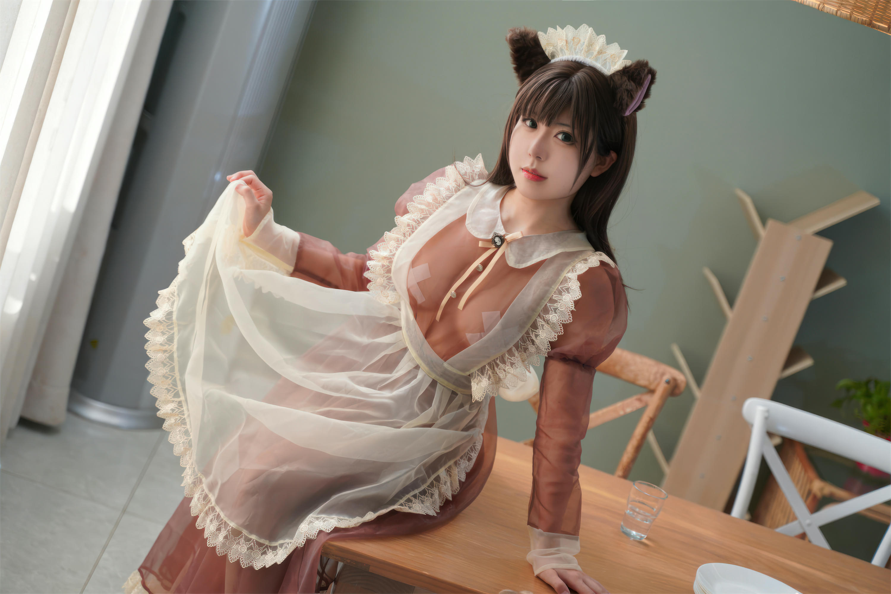 虎森森 NO.042 棕色透明女仆[35P-229.2M]_第1集