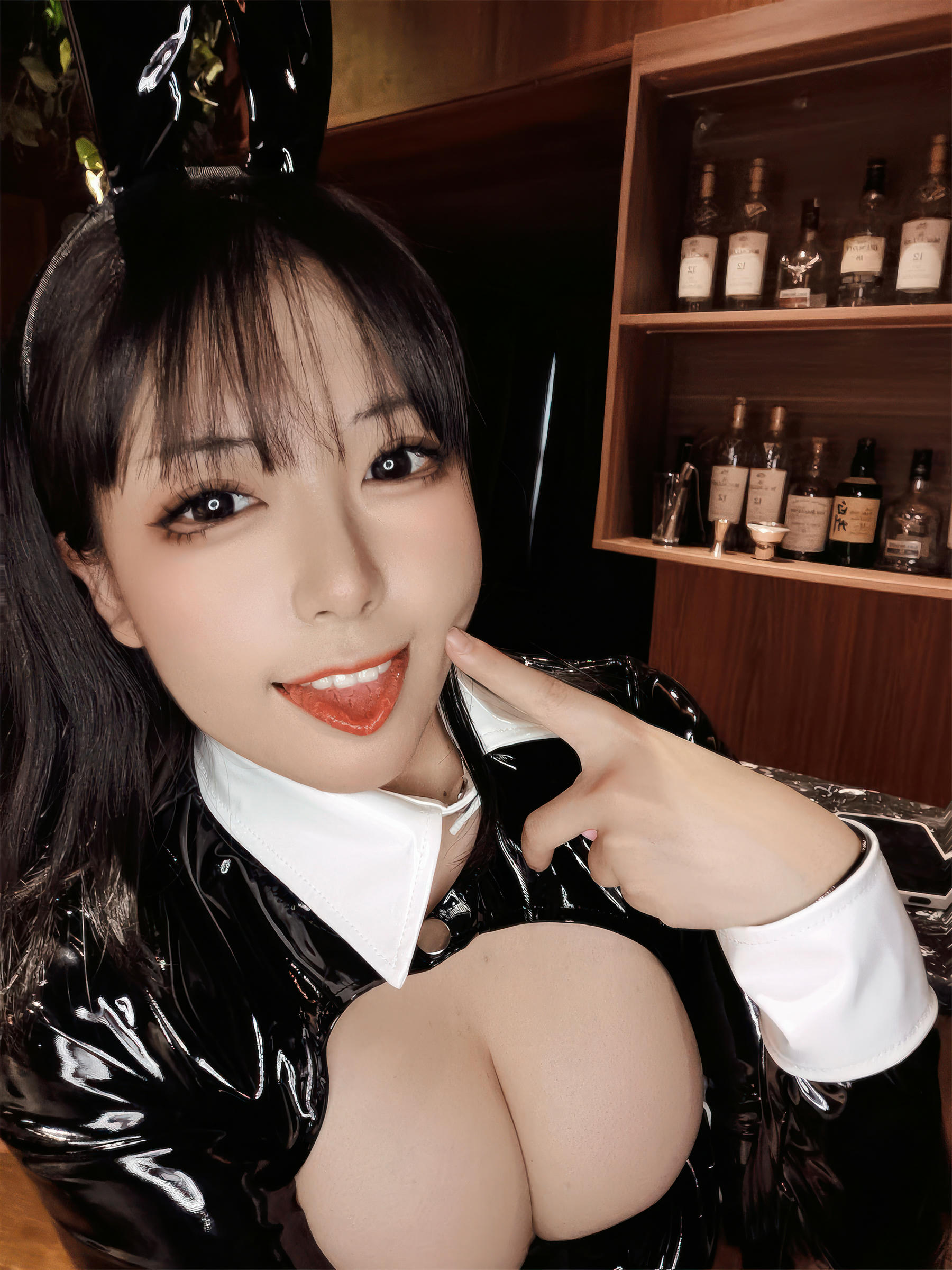 虎森森 NO.044 侍女兔兔[41P-349.3M]_第2集