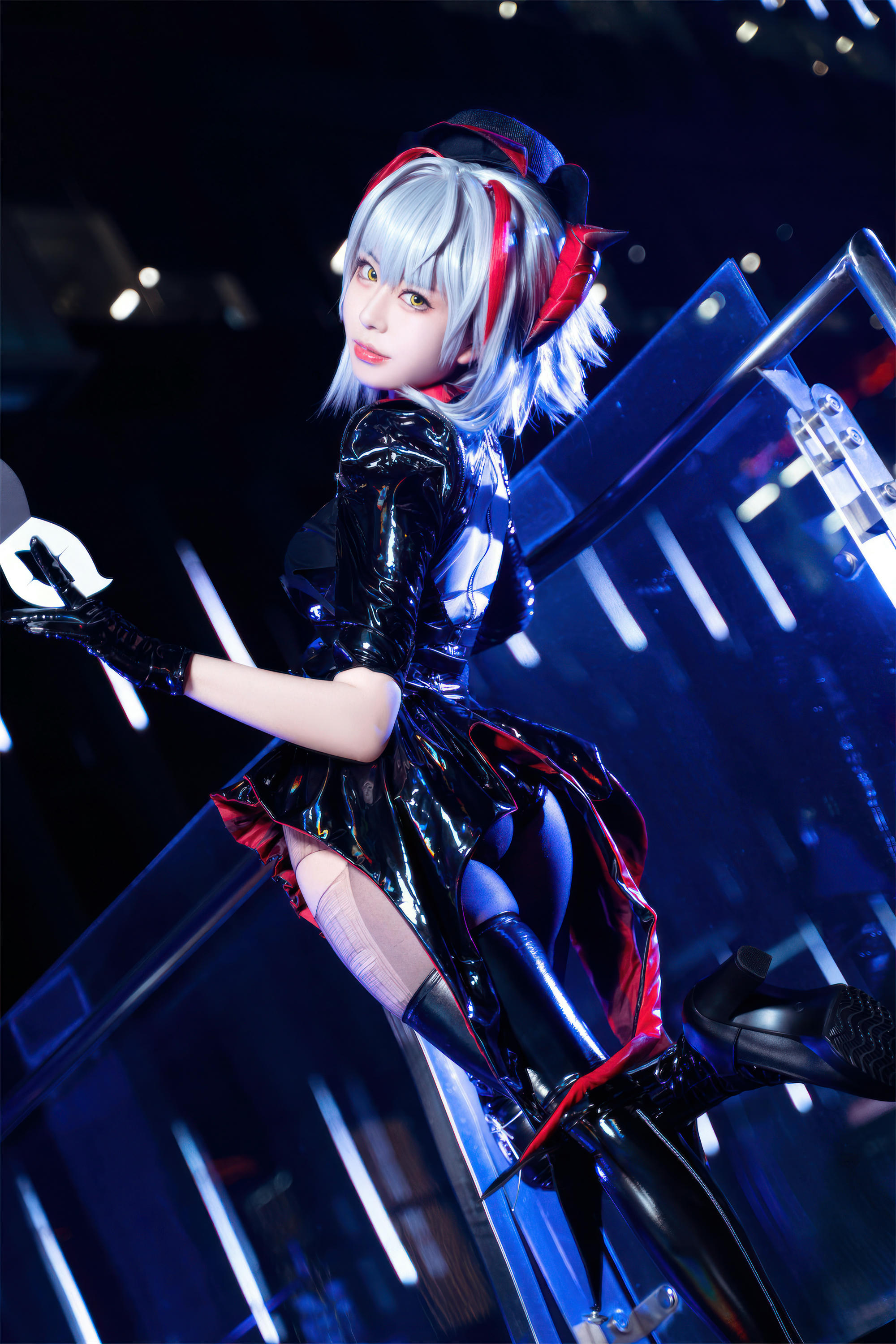 虎森森 NO.047 明日方舟 W 怪盗[30P-325.1M]_第1集