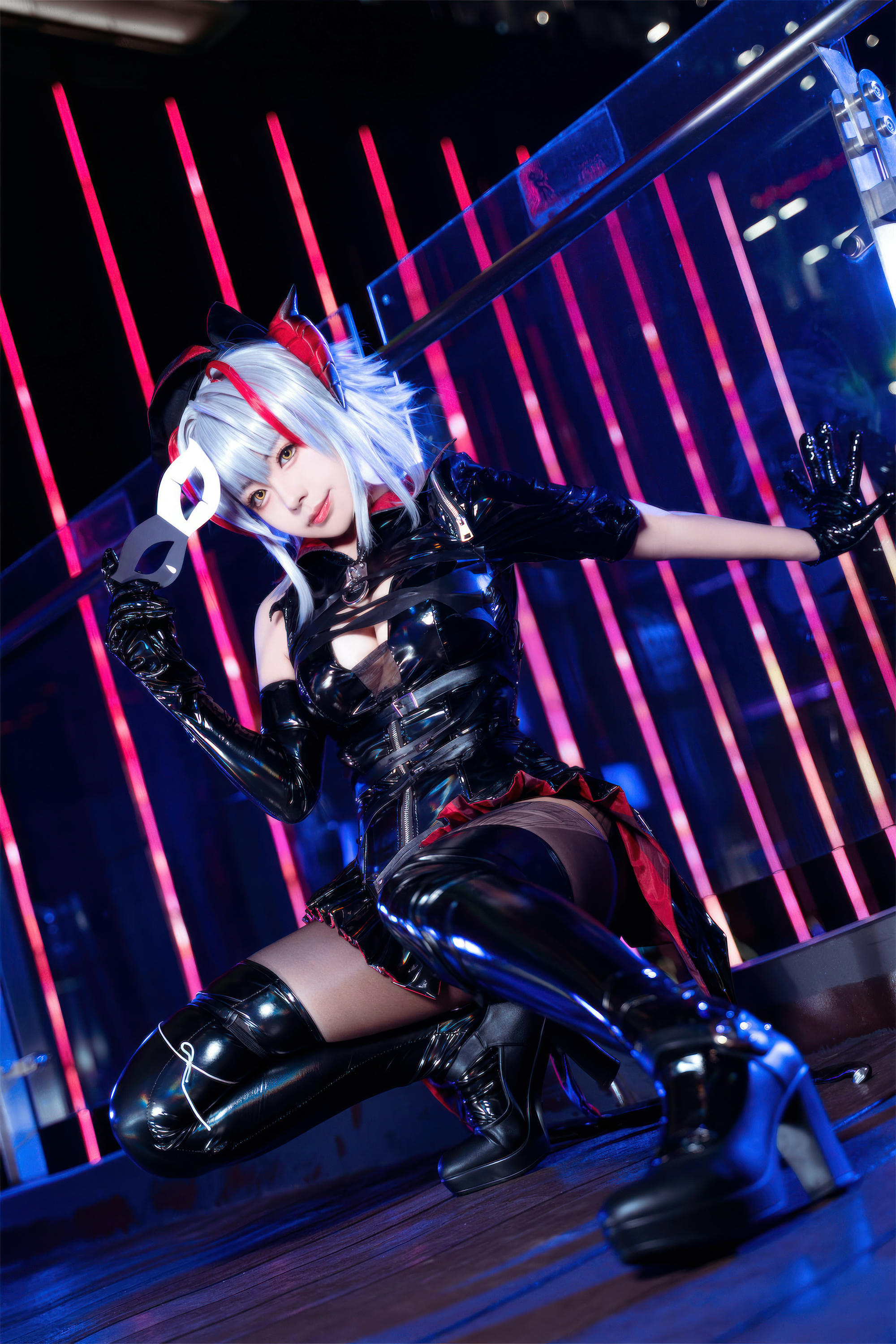 虎森森 NO.047 明日方舟 W 怪盗[30P-325.1M]_第1集