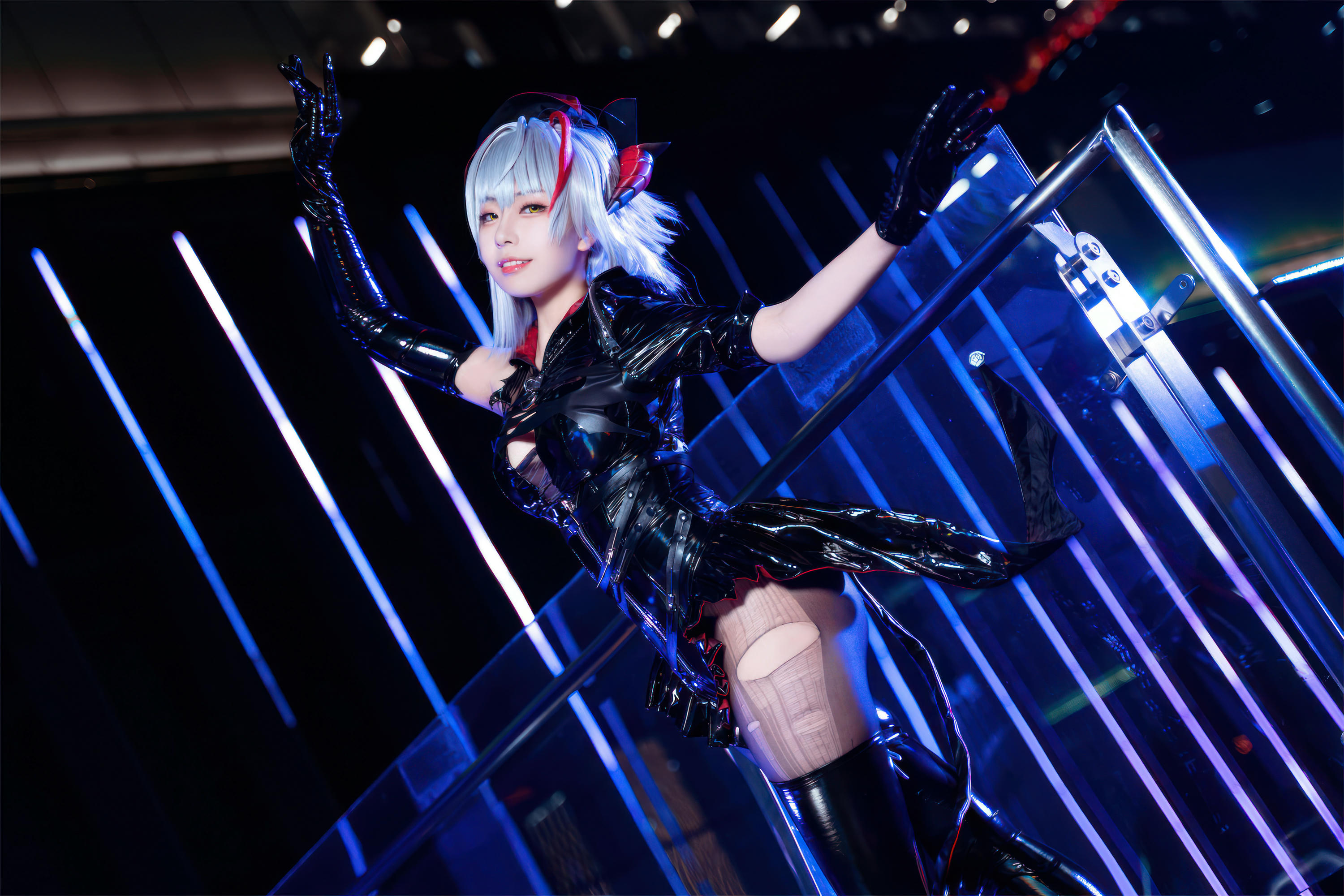 虎森森 NO.047 明日方舟 W 怪盗[30P-325.1M]_第1集