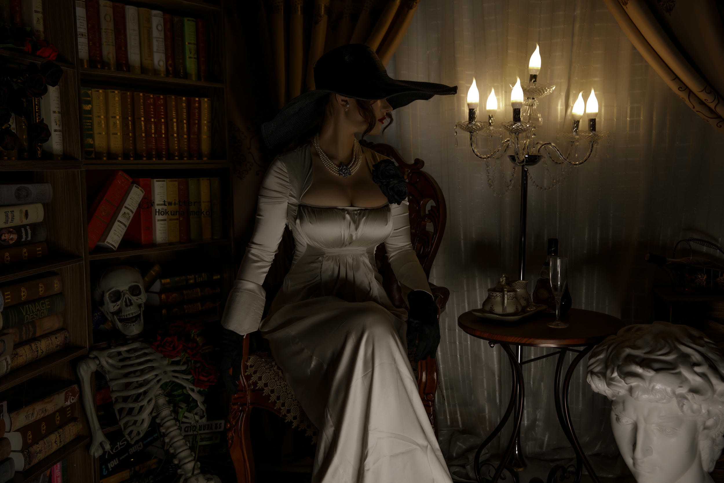 北乃芽子-Hokunaimeko NO.034 阿琪娜·迪米特雷斯库 Alcina Dimitrescu [70P 2V 432MB]_第1集