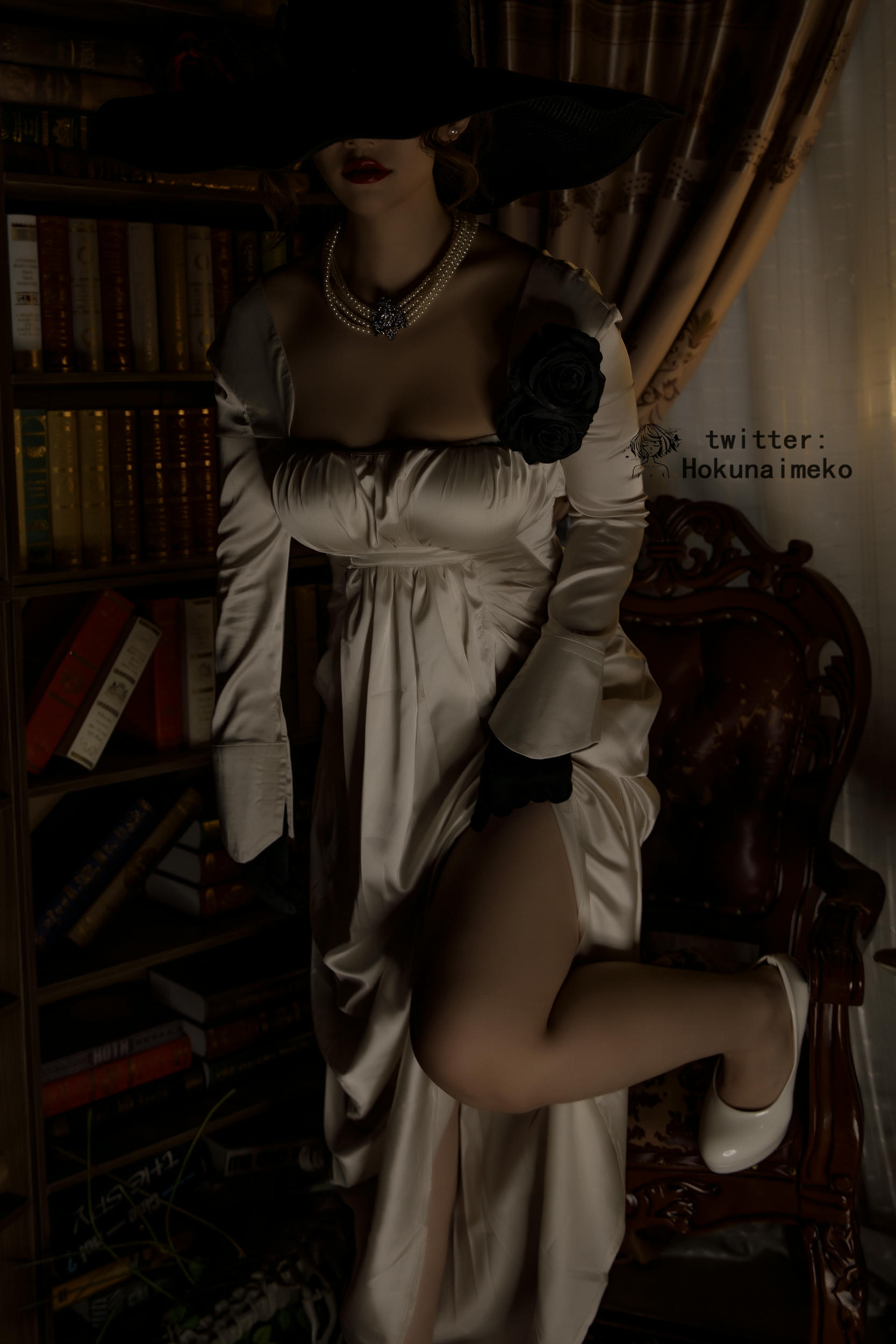 北乃芽子-Hokunaimeko NO.034 阿琪娜·迪米特雷斯库 Alcina Dimitrescu [70P 2V 432MB]_第1集