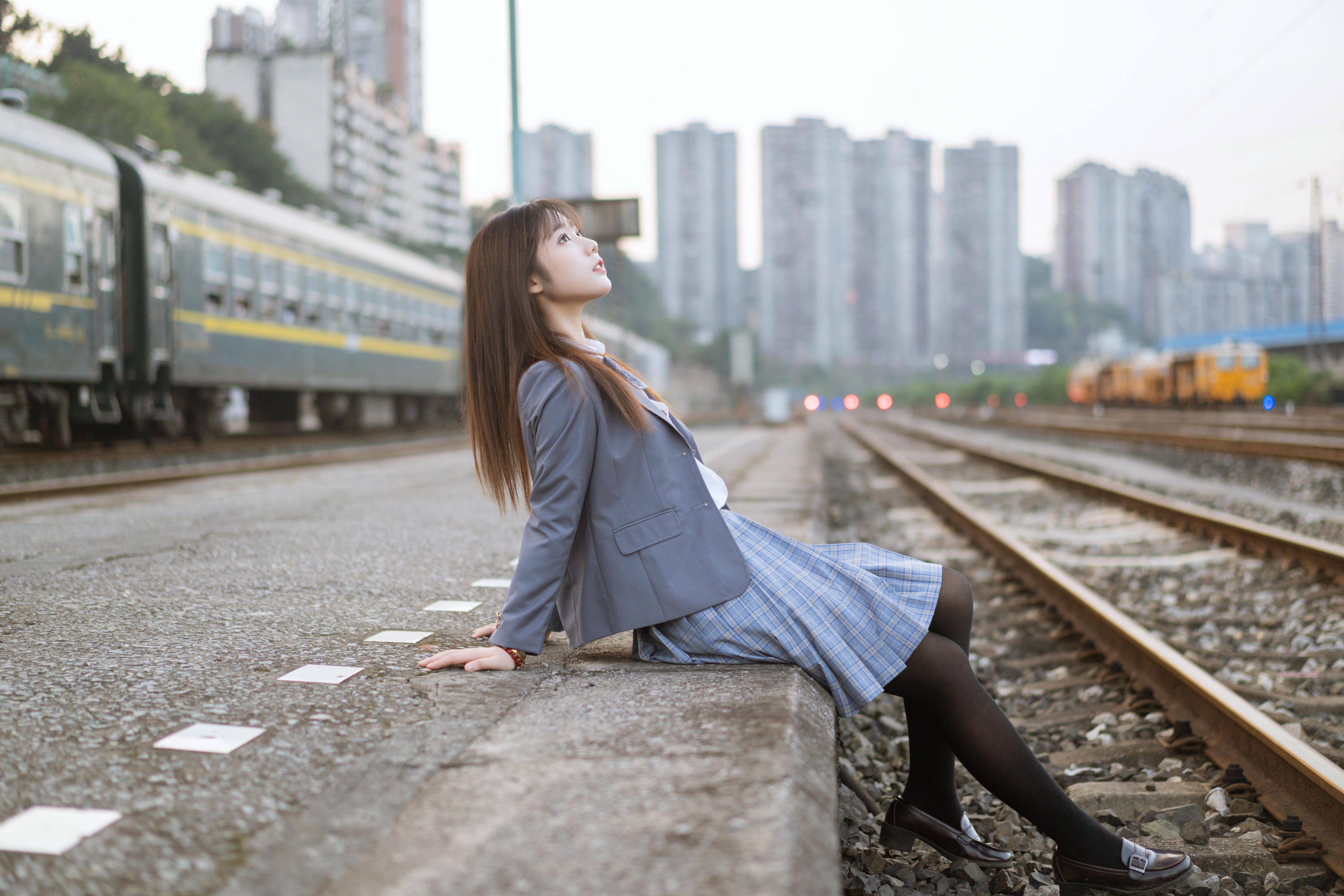 镜酱 NO.013 私奔之制服 [30P-375MB]_第1集