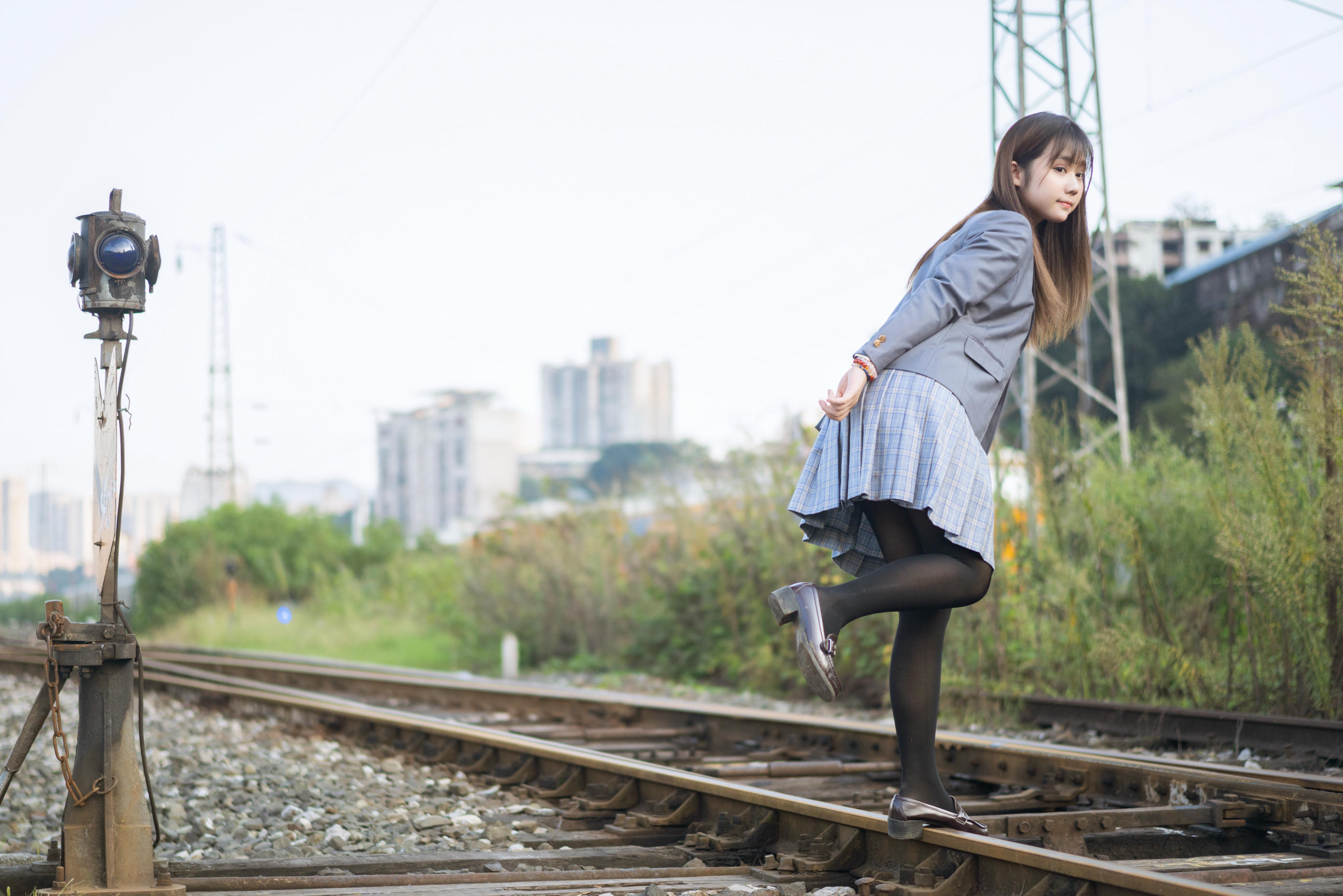 镜酱 NO.013 私奔之制服 [30P-375MB]_第1集