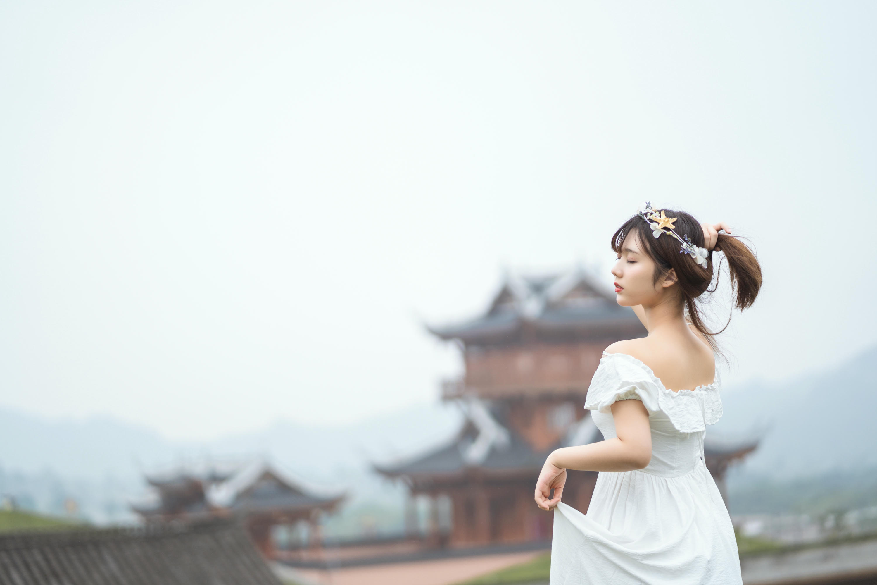 镜酱 NO.009 私奔之连衣裙 [12P-130MB]_第1集