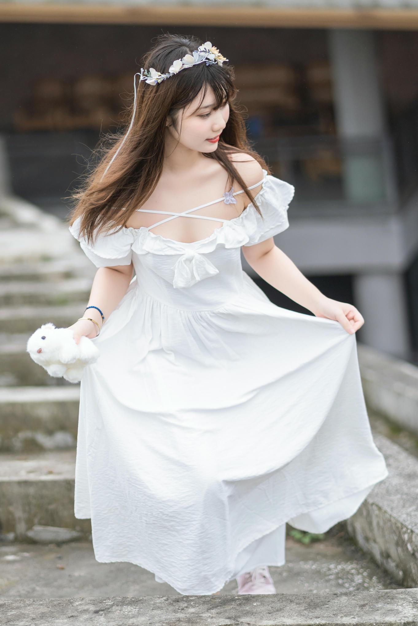 镜酱 NO.009 私奔之连衣裙 [12P-130MB]_第1集