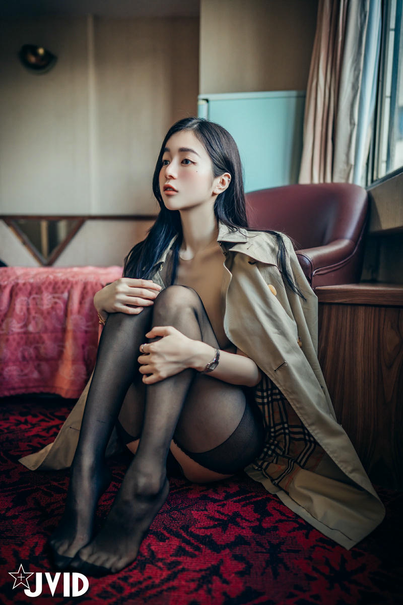 JVID NO.809 辰辰 我的女同事[156P／92MB]_第1集