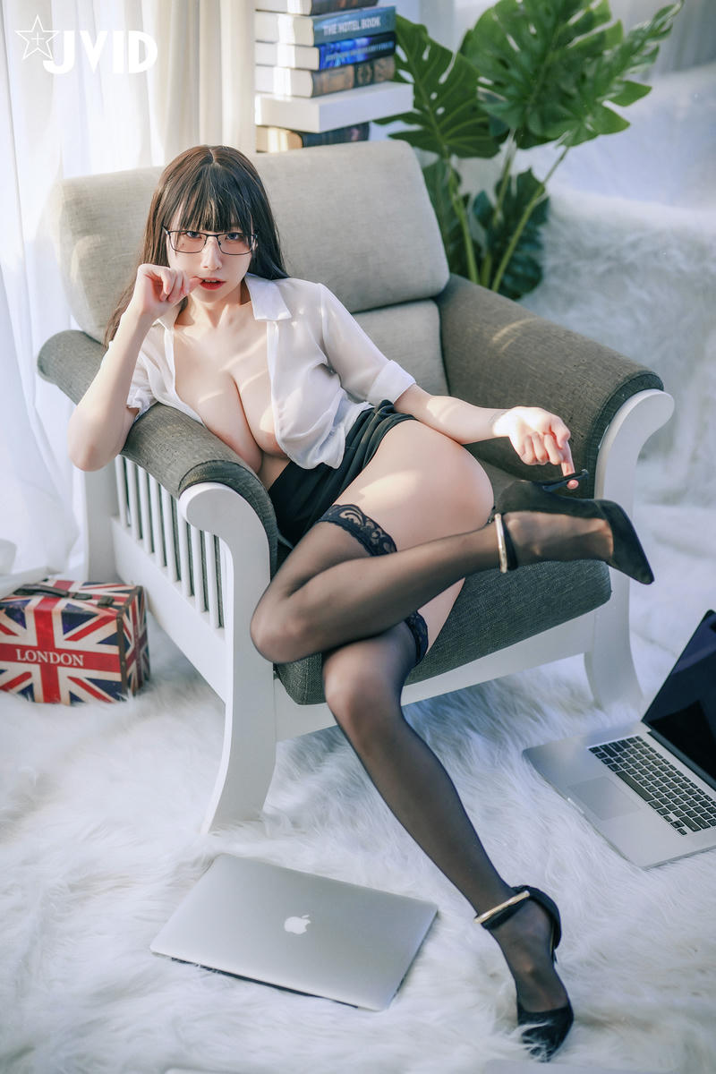 JVID NO.957 黎菲儿 超完美女同事 [120P1V 654MB]_第4集