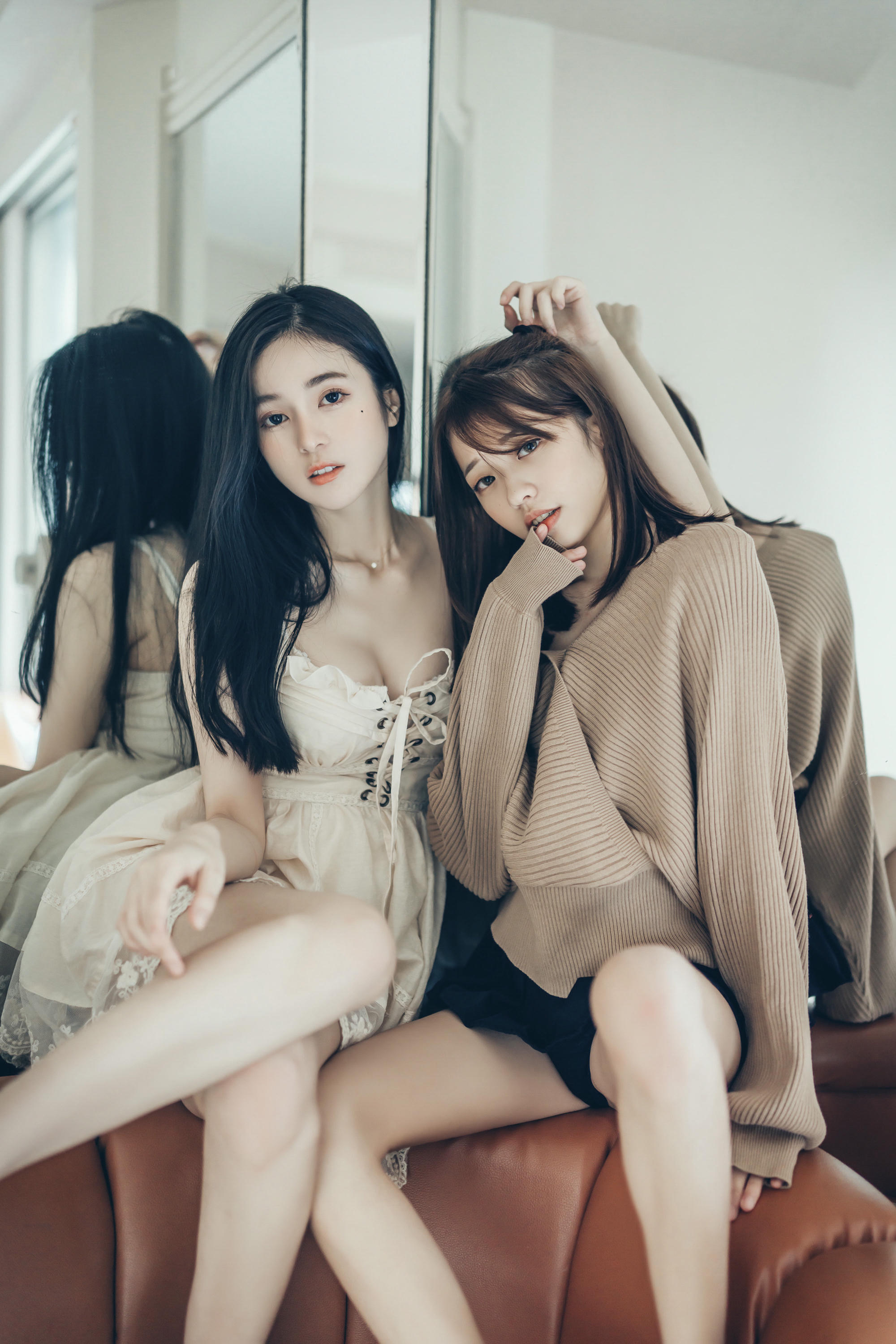 JVID NO.980 辰辰 & 妍妍 Angel 我的大小女友 [151P 329MB]_第7集