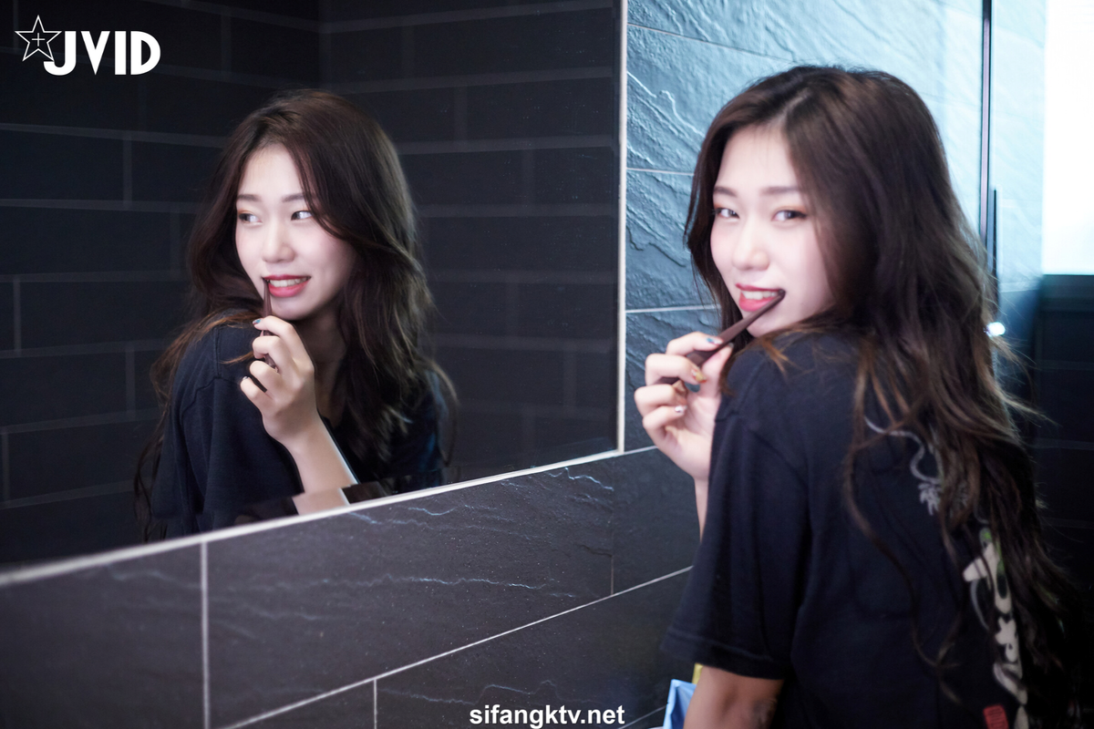 JVID NO.986 Verna 幫鄰居Verna修理水龍頭 [132P1V 877MB]_第1集