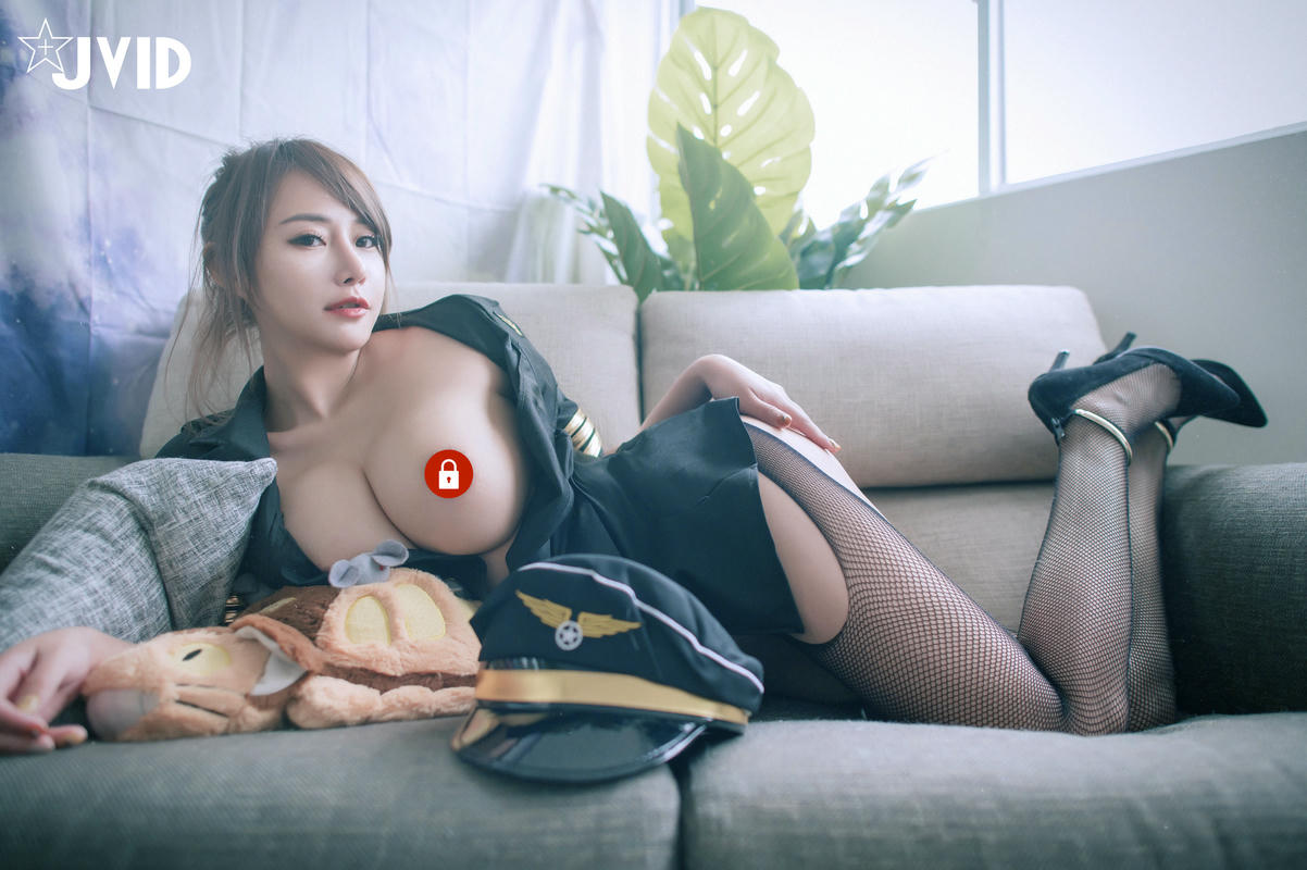 JVID 极品爆乳女神·乐乐·血脉喷张情欲空姐黑暗淫魔二种极度性感巨乳乐乐一次拥有！_第6集