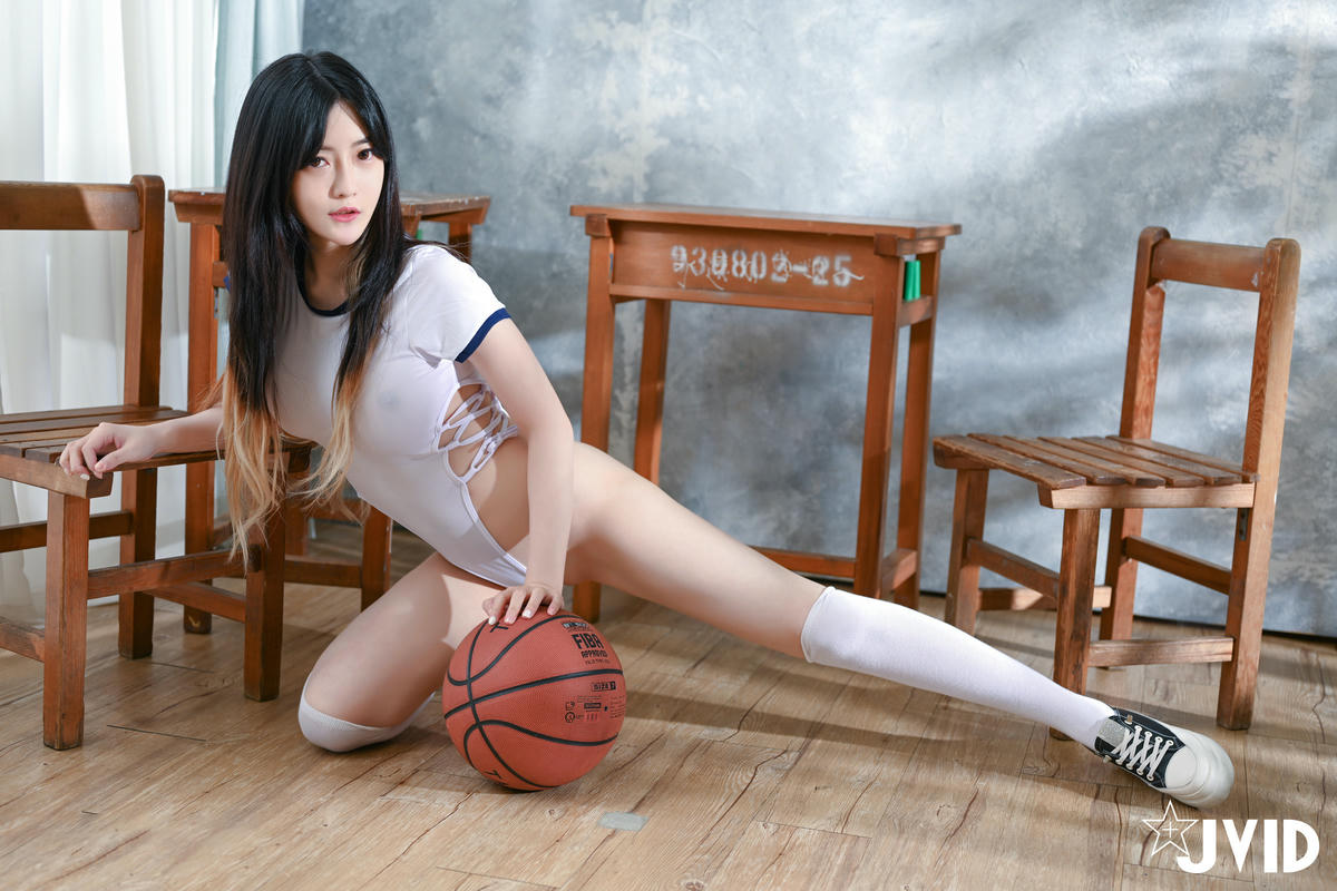 【全网核弹】最新JVID新晋SSS极品女神▌璃奈酱 ▌极品学生妹全裸课堂 究极嫩乳白虎粉鲍永远的神 161P1V_第6集