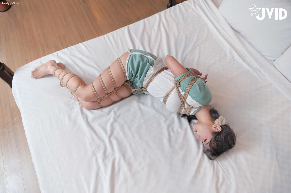 年终大回馈-女神尤妆妆私宅公开邀你共浴共眠 98P1V_第10集