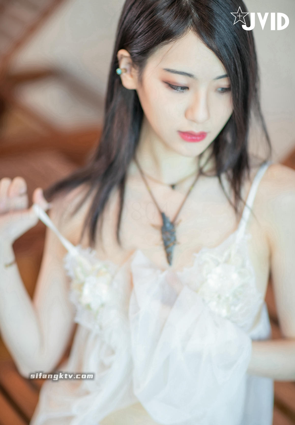 年终大回馈-女神尤妆妆私宅公开邀你共浴共眠 98P1V_第14集