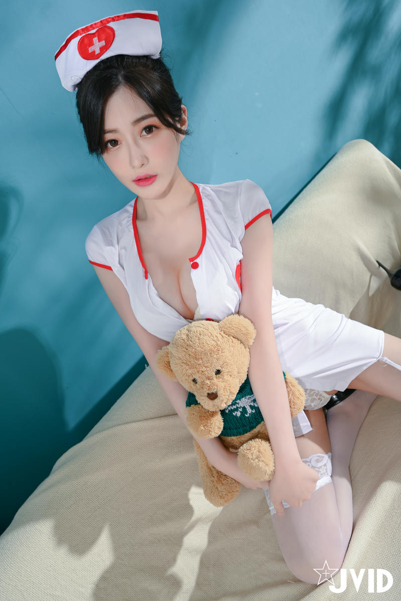 最新顶级JVID新晋SSS极品女神▌璃奈酱 ▌情趣护士注射小天使 粉红翘乳鲜嫩神鲍掰穴待插兄弟们先撸为敬 163P1V_第3集