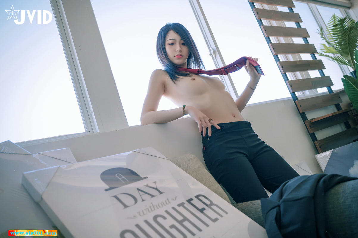 绝美JVID珍藏SSS级高颜值尤物神正▌阿黎▌性感实习生全裸上班日记 神仙气质美与欲的艺术品_第3集