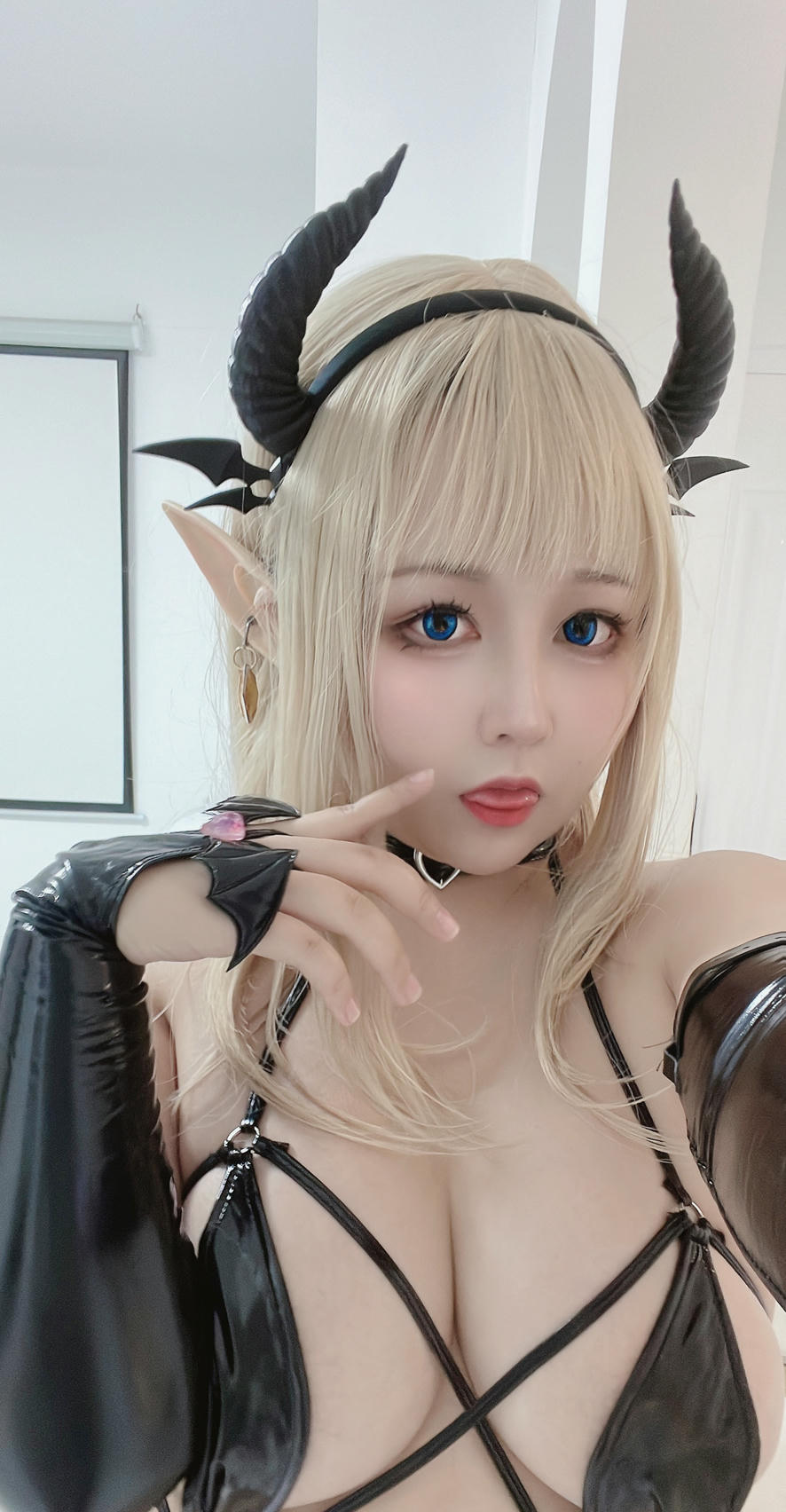 KANEKO_咔喵 NO.015 8月舰长写真 魅魔 [43P3V 1.33GB]_第1集