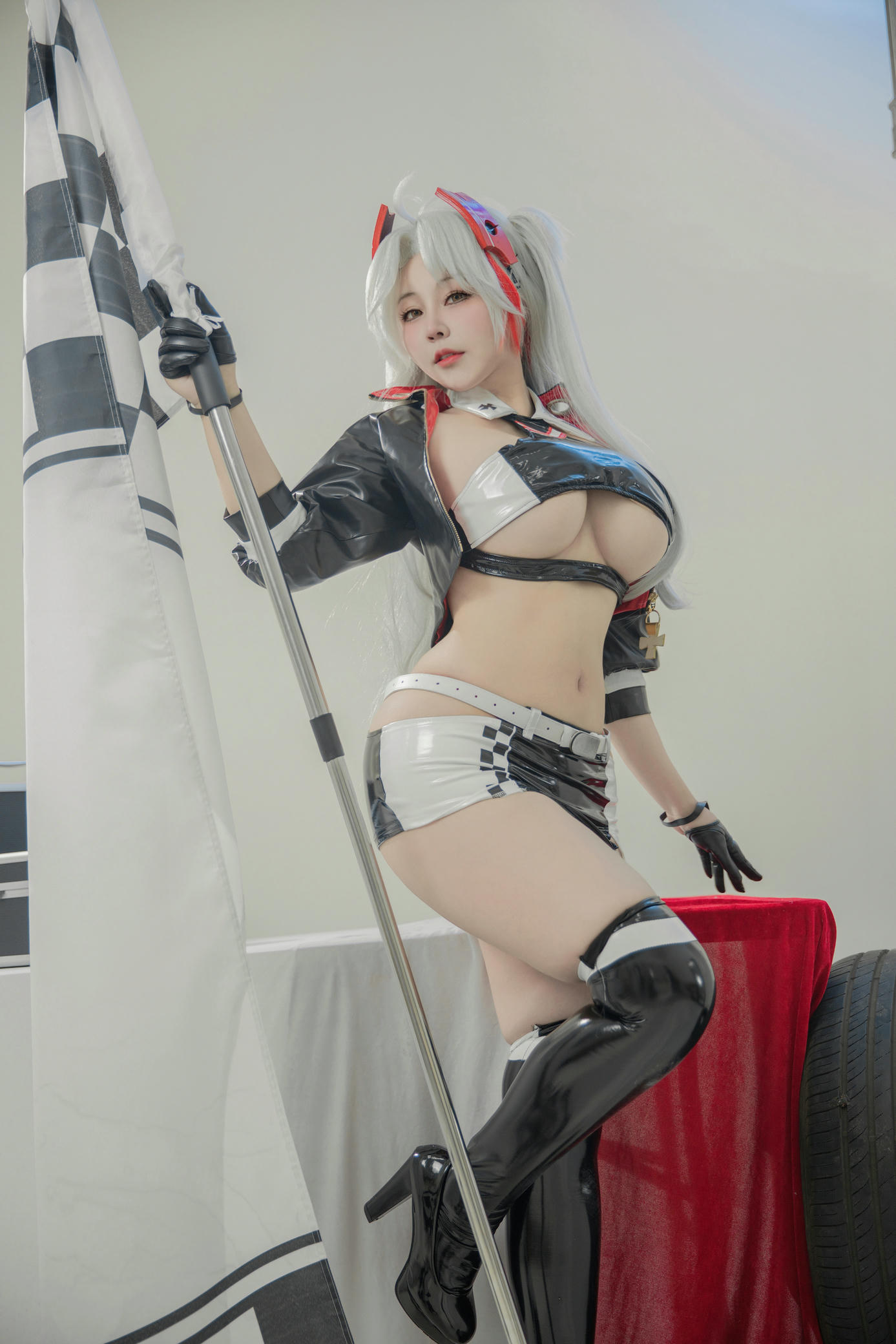 KANEKO_咔喵 NO.031 欧根亲王 赛车服[36P 2V 769.3M]_第1集