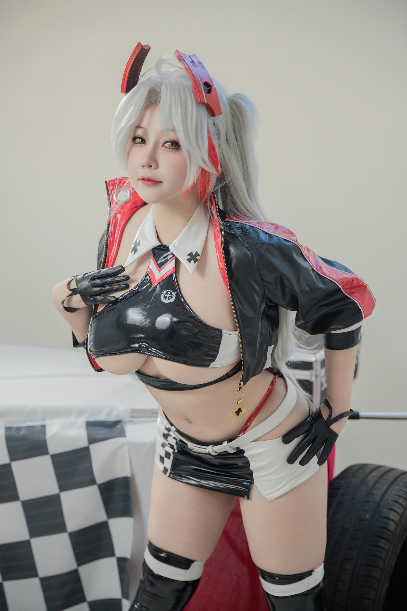 KANEKO_咔喵 NO.031 欧根亲王 赛车服[36P 2V 769.3M]_第1集