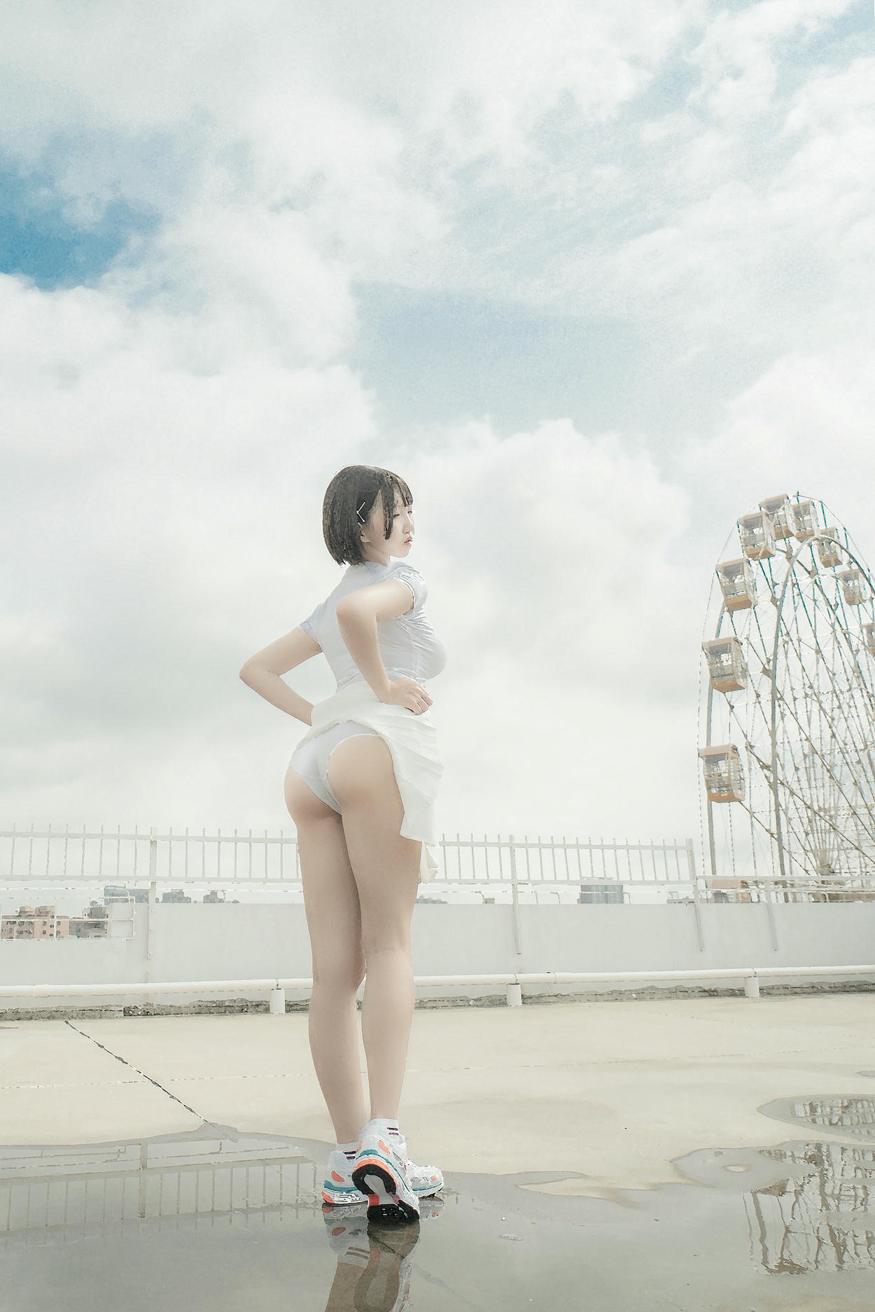 阿薰kaOri NO.015 天台 [82P1V-649MB]_第2集