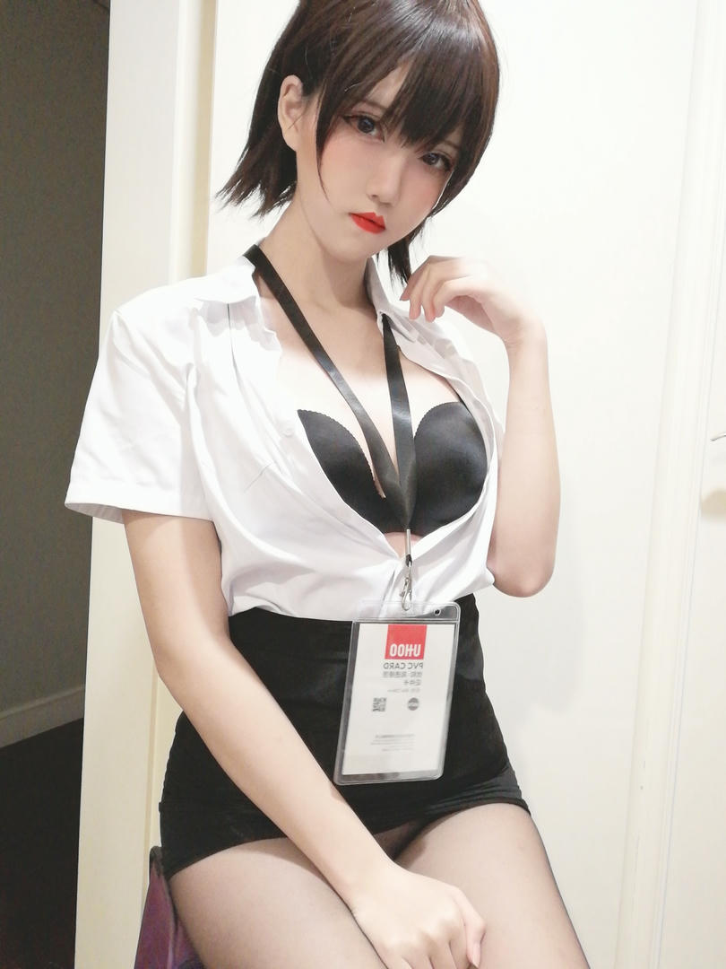 阿薰kaOri NO.002 黑丝OL [45P2V-192MB]-【图包】ol_第1集