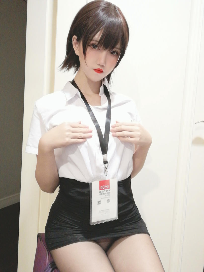 阿薰kaOri NO.002 黑丝OL [45P2V-192MB]-【图包】ol_第1集