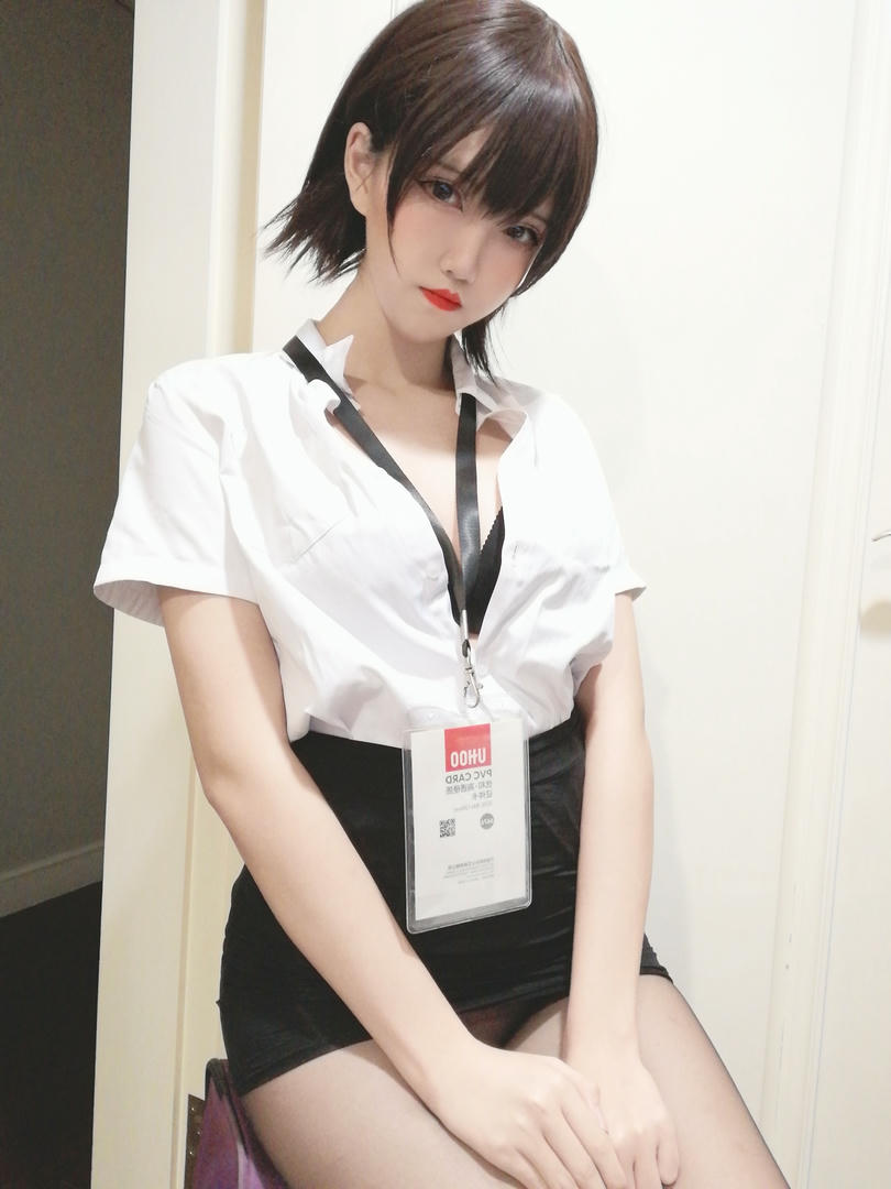 阿薰kaOri NO.002 黑丝OL [45P2V-192MB]-【图包】ol_第1集