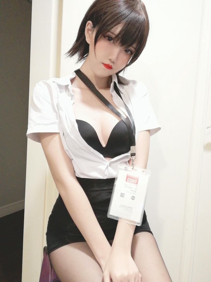 阿薰kaOri NO.002 黑丝OL [45P2V-192MB]-【图包】ol_第1集