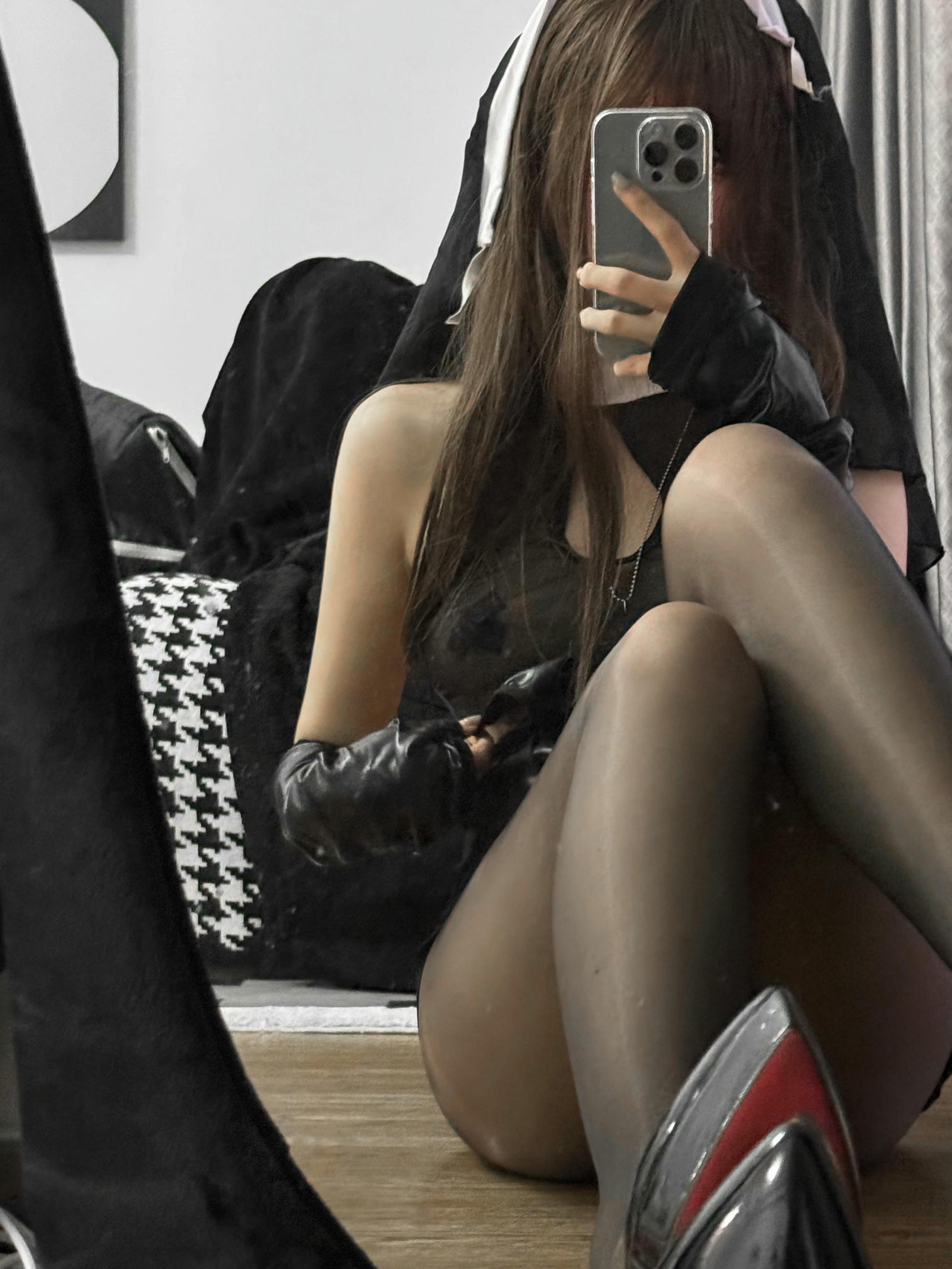 阿薰kaOri NO.019 毛毛修女[60P20GIF28V 2.08GB]_第3集