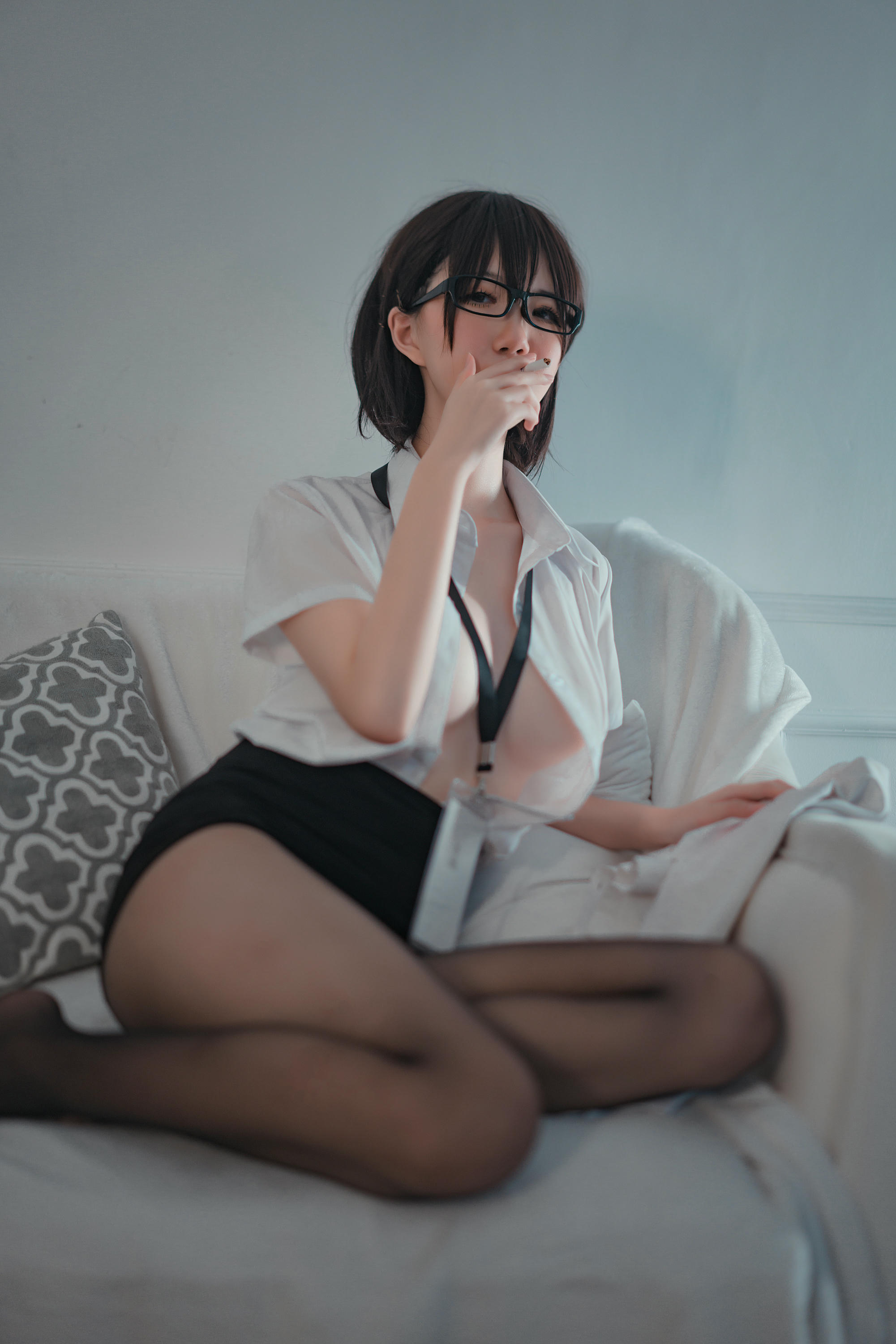 阿薰kaOri NO.002 黑丝OL [45P2V-192MB]-【正片】ol写真_第1集