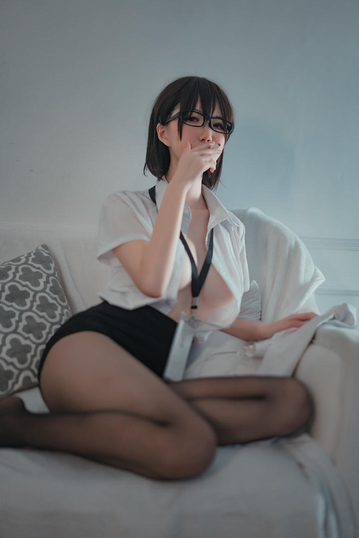 阿薰kaOri NO.002 黑丝OL [45P2V-192MB]-【正片】ol写真_第1集