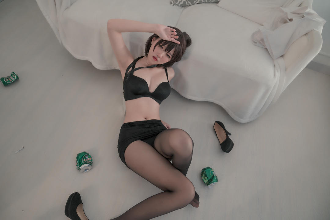 阿薰kaOri NO.002 黑丝OL [45P2V-192MB]-【正片】ol写真_第1集