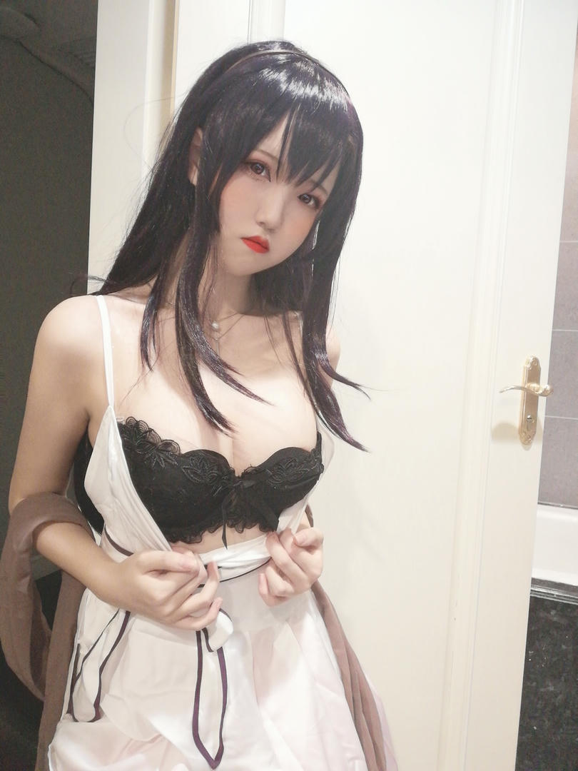 阿薰kaOri NO.005 学姐礼服+内衣 [9P-17MB]_第1集