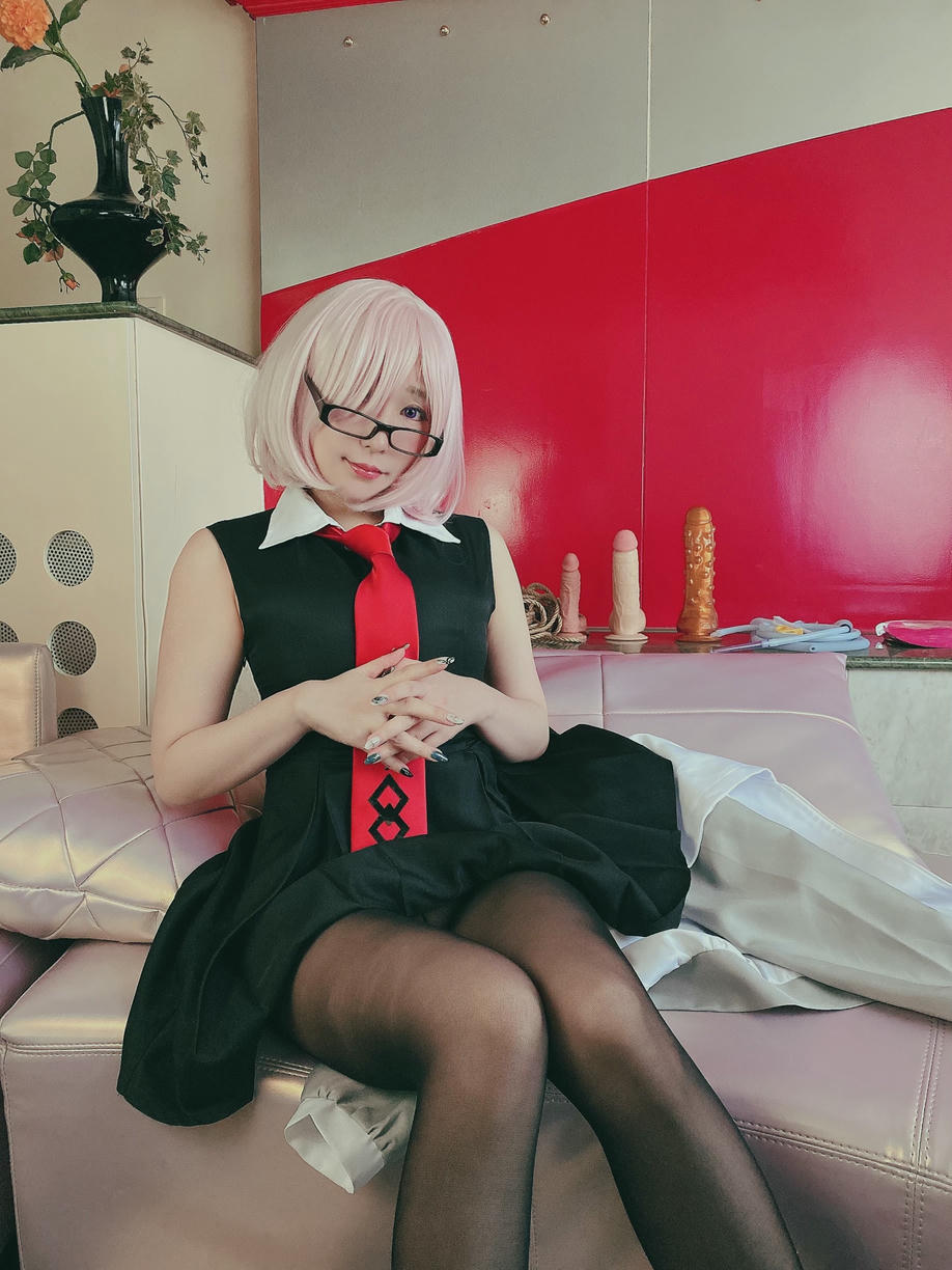 林檎蜜纪Cosplayer-HERESYNO_1.007 CH30 サポート先の極悪スケベカルデアで [186P4V-234MB]_第1集