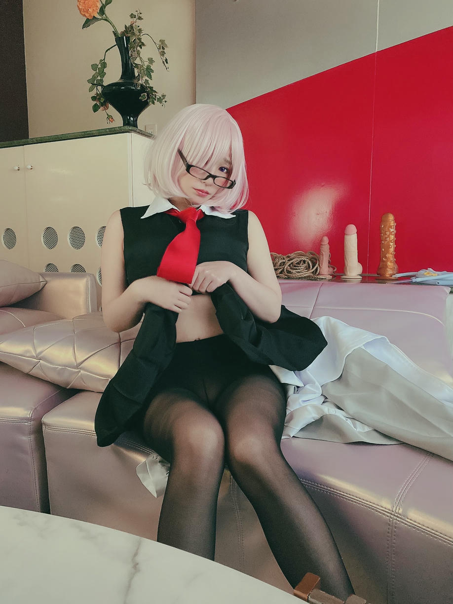 林檎蜜纪Cosplayer-HERESYNO_1.007 CH30 サポート先の極悪スケベカルデアで [186P4V-234MB]_第1集