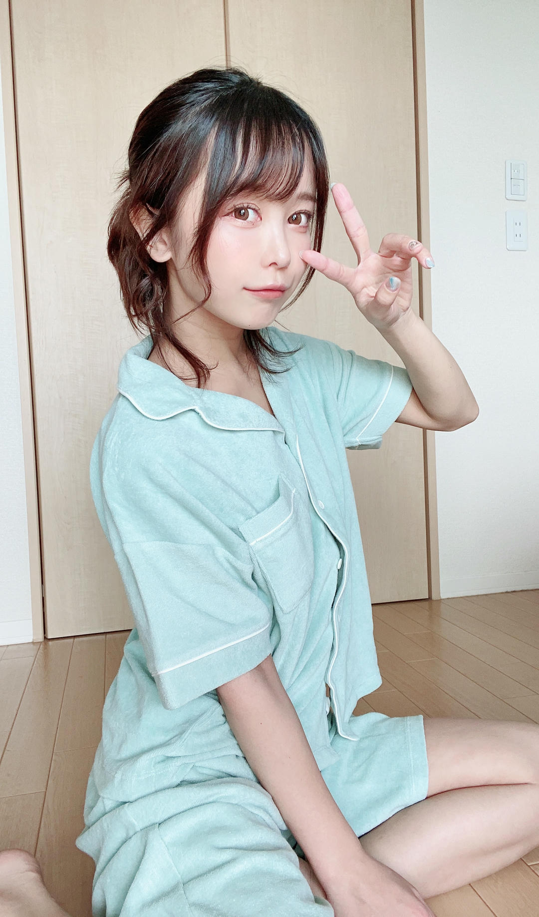 日本coser-193iKkyu3-Fantiaはじめました！_by_いくみ_from_Fantia_Kemono_第1集